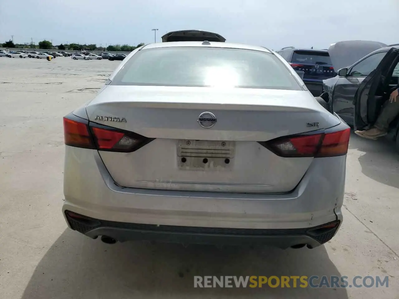 6 fotografías del automóvil dañado 1N4BL4CV1KC171300 NISSAN ALTIMA 2019