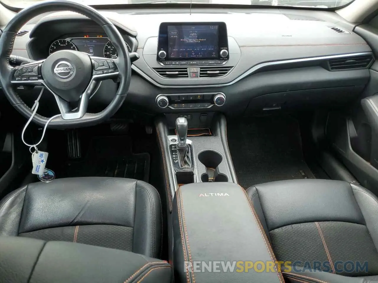 8 fotografías del automóvil dañado 1N4BL4CV1KC185309 NISSAN ALTIMA 2019