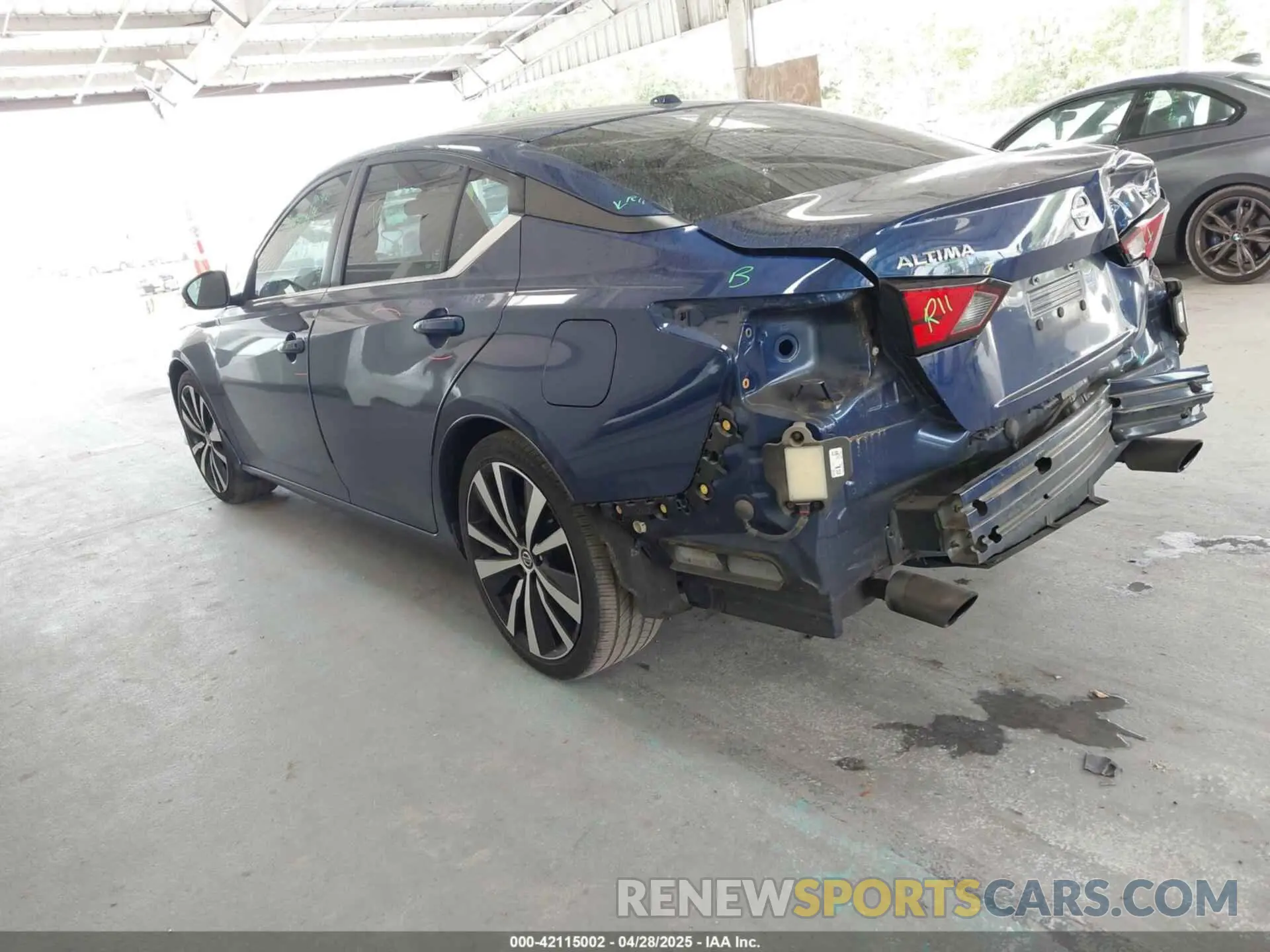 14 fotografías del automóvil dañado 1N4BL4CV1KC219071 NISSAN ALTIMA 2019