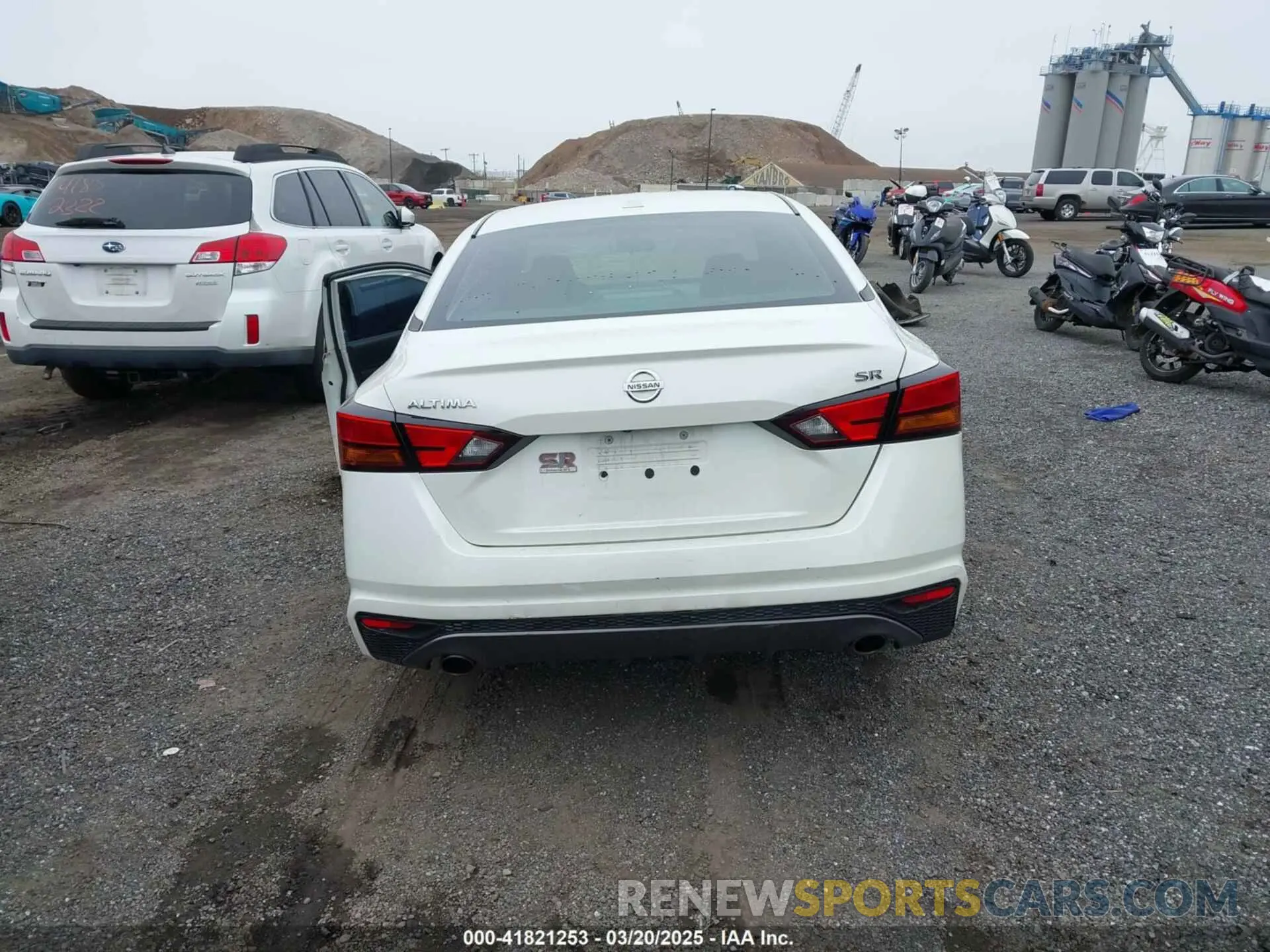 15 fotografías del automóvil dañado 1N4BL4CV2KC116533 NISSAN ALTIMA 2019