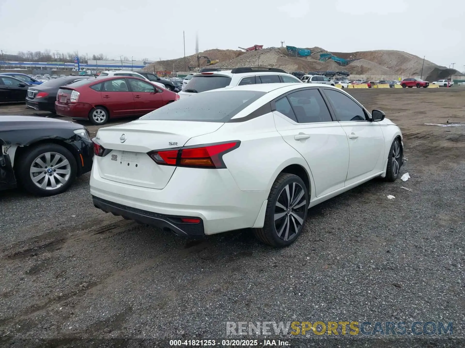 4 fotografías del automóvil dañado 1N4BL4CV2KC116533 NISSAN ALTIMA 2019