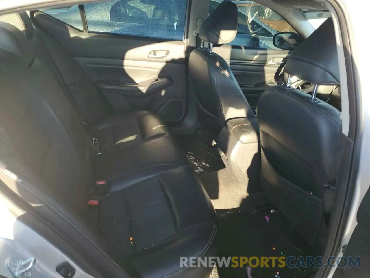 10 fotografías del automóvil dañado 1N4BL4CV2KC169328 NISSAN ALTIMA 2019