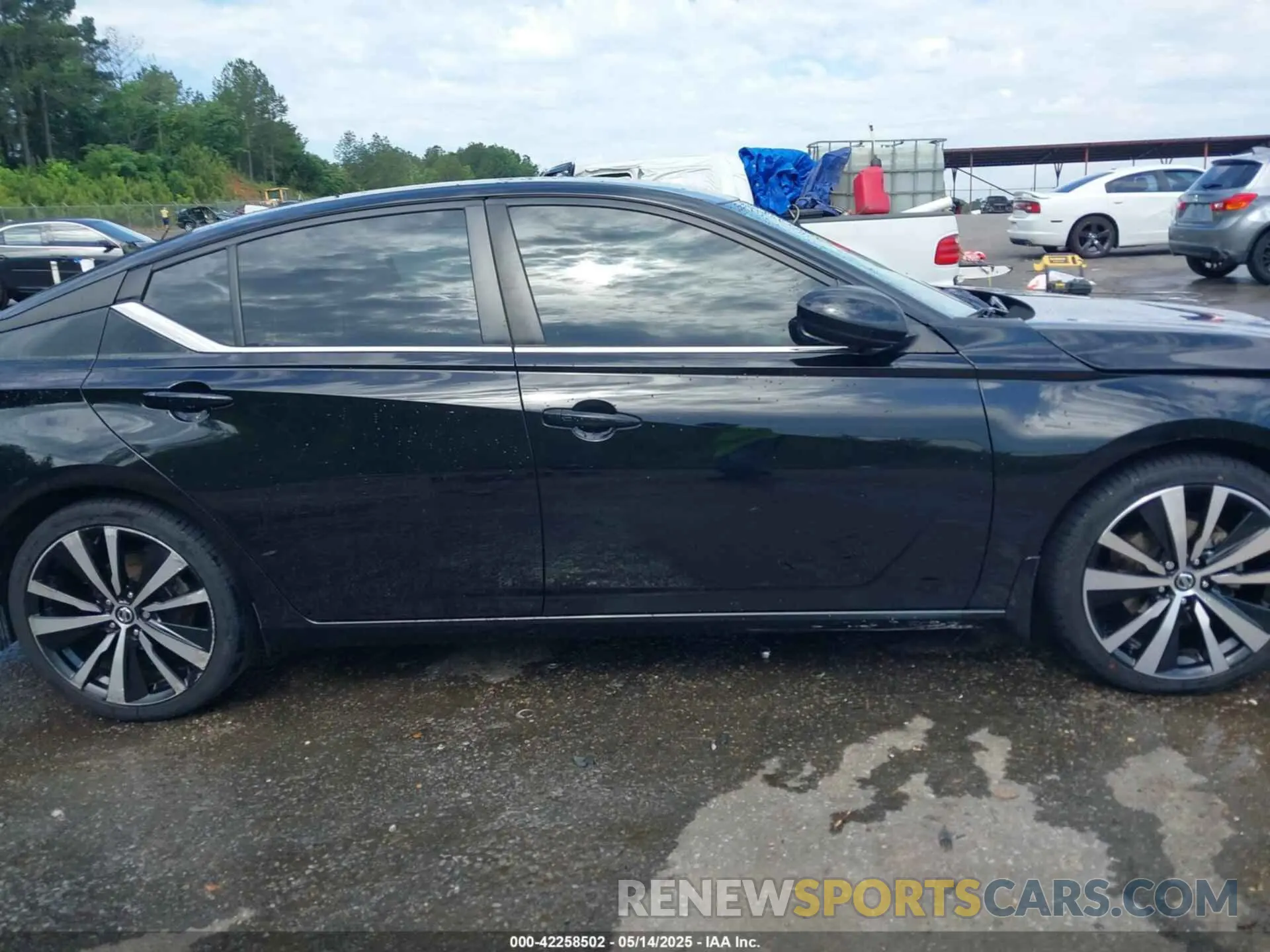 13 fotografías del automóvil dañado 1N4BL4CV2KC193614 NISSAN ALTIMA 2019