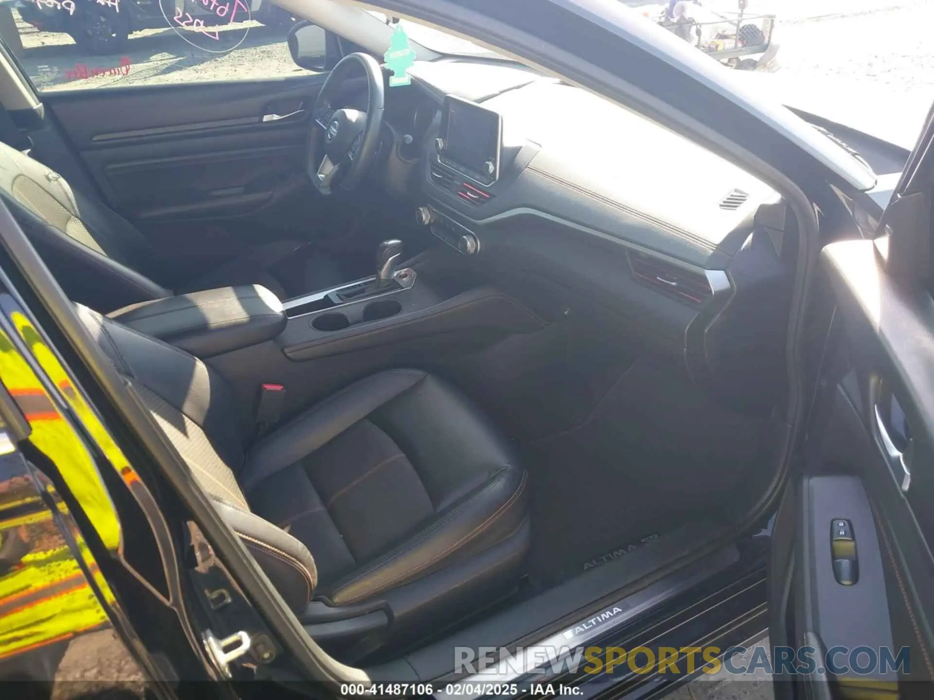 5 fotografías del automóvil dañado 1N4BL4CV2KC219113 NISSAN ALTIMA 2019