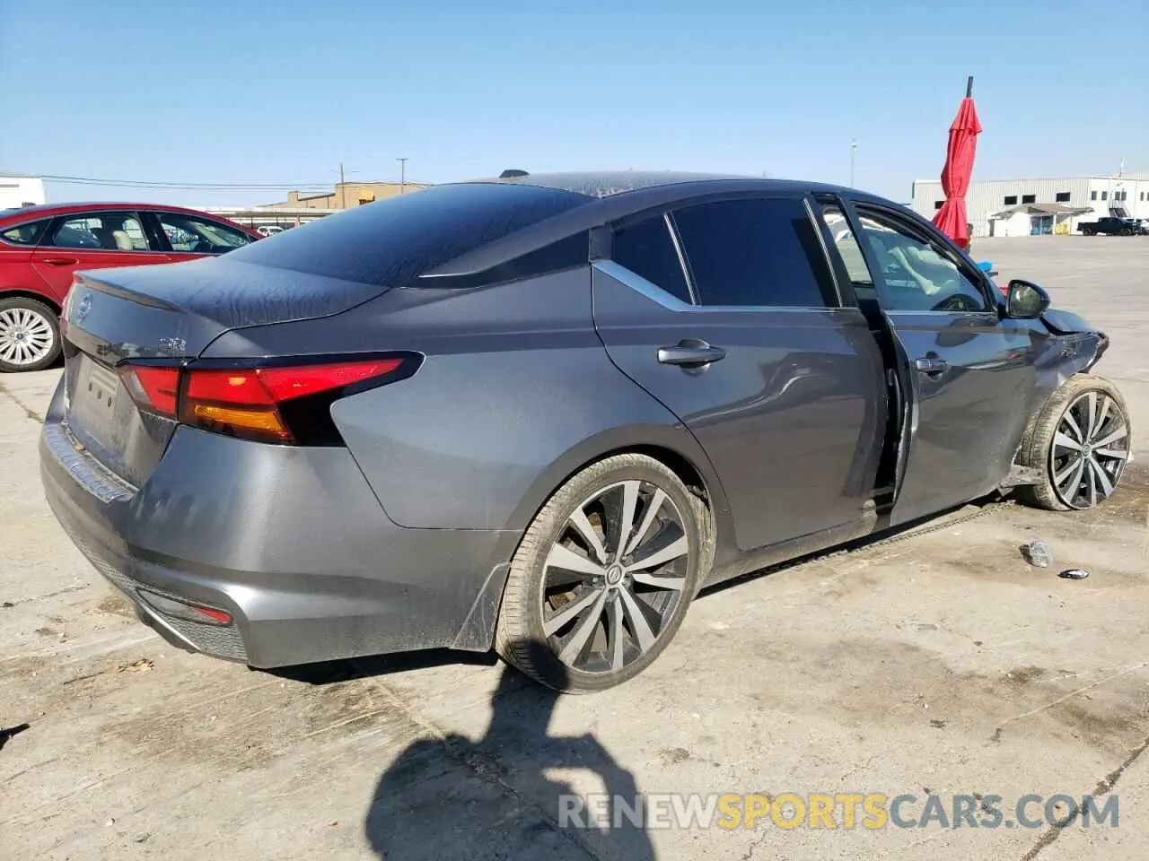 3 fotografías del automóvil dañado 1N4BL4CV2KN315828 NISSAN ALTIMA 2019