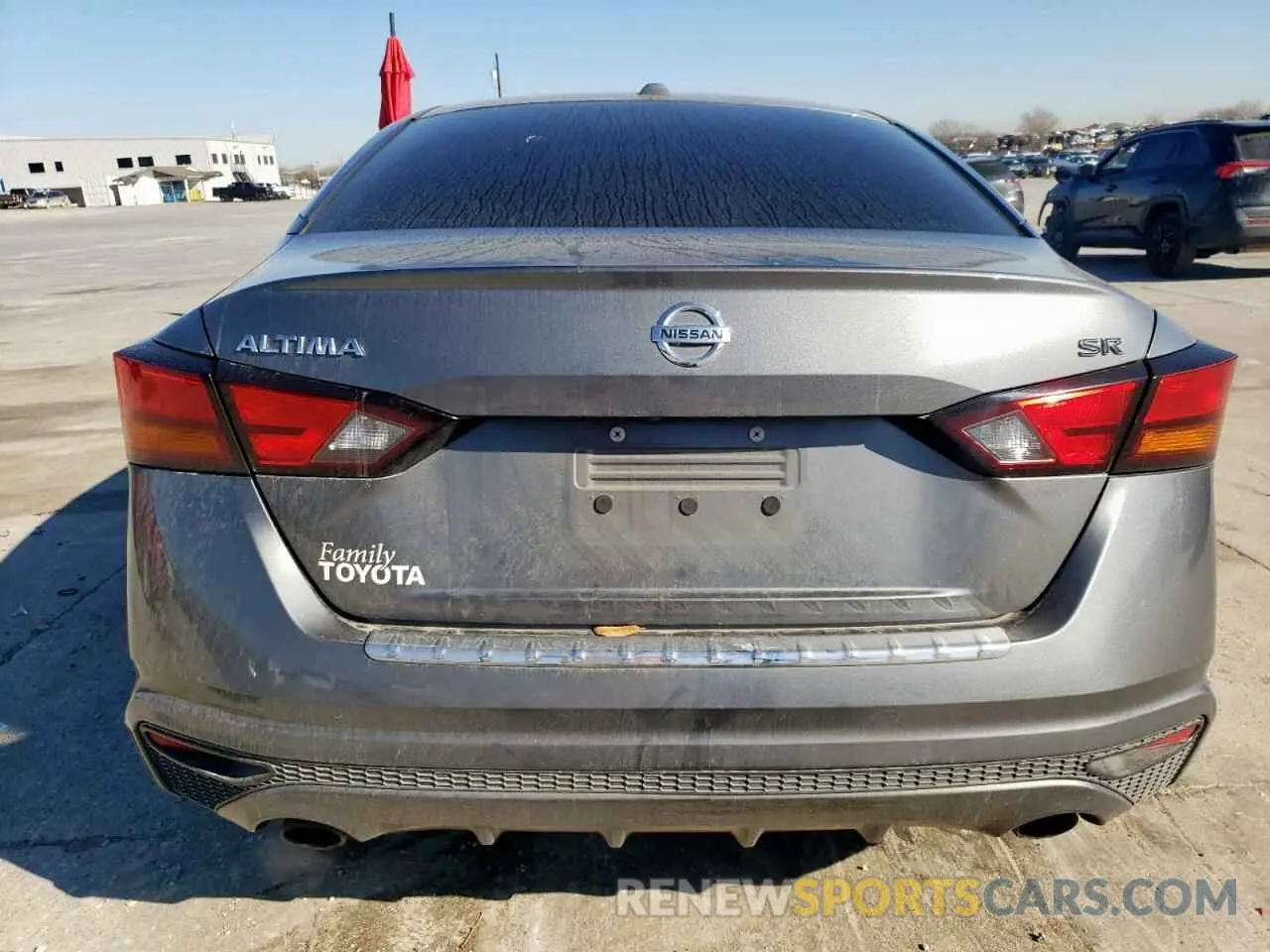6 fotografías del automóvil dañado 1N4BL4CV2KN315828 NISSAN ALTIMA 2019
