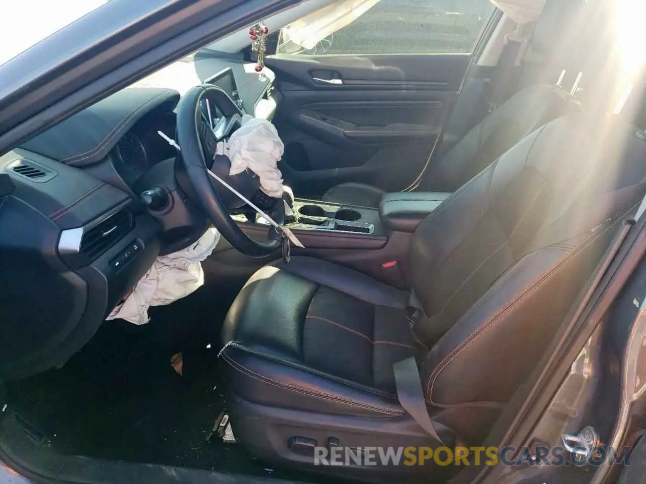 7 fotografías del automóvil dañado 1N4BL4CV2KN315828 NISSAN ALTIMA 2019