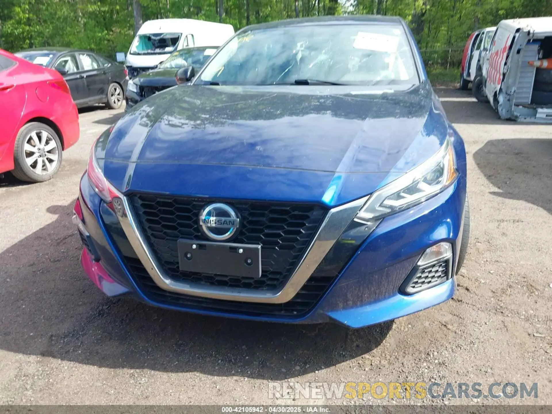 12 fotografías del automóvil dañado 1N4BL4CV2KN318566 NISSAN ALTIMA 2019