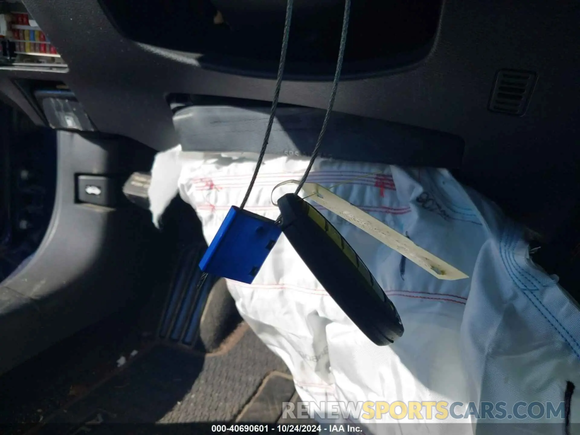 11 fotografías del automóvil dañado 1N4BL4CV2KN319426 NISSAN ALTIMA 2019