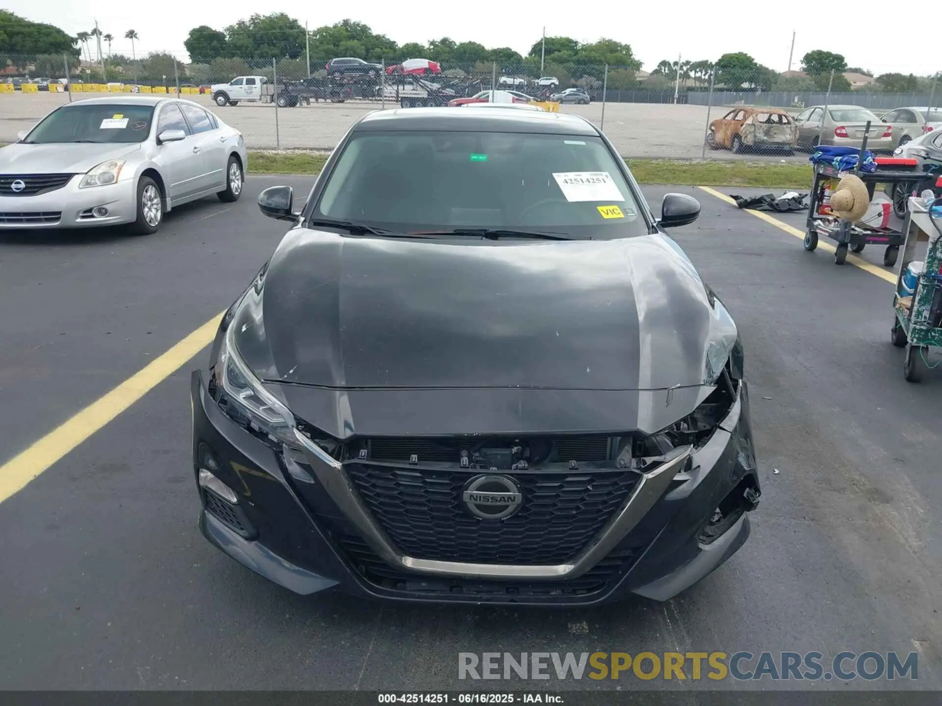 13 fotografías del automóvil dañado 1N4BL4CV3KC108330 NISSAN ALTIMA 2019