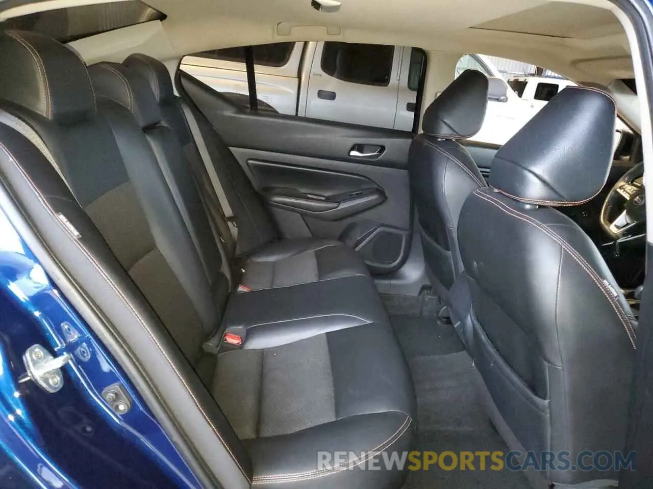 10 fotografías del automóvil dañado 1N4BL4CV3KC128643 NISSAN ALTIMA 2019