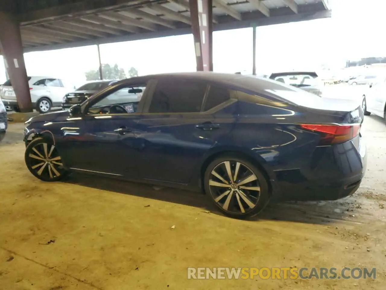 2 fotografías del automóvil dañado 1N4BL4CV3KC128643 NISSAN ALTIMA 2019