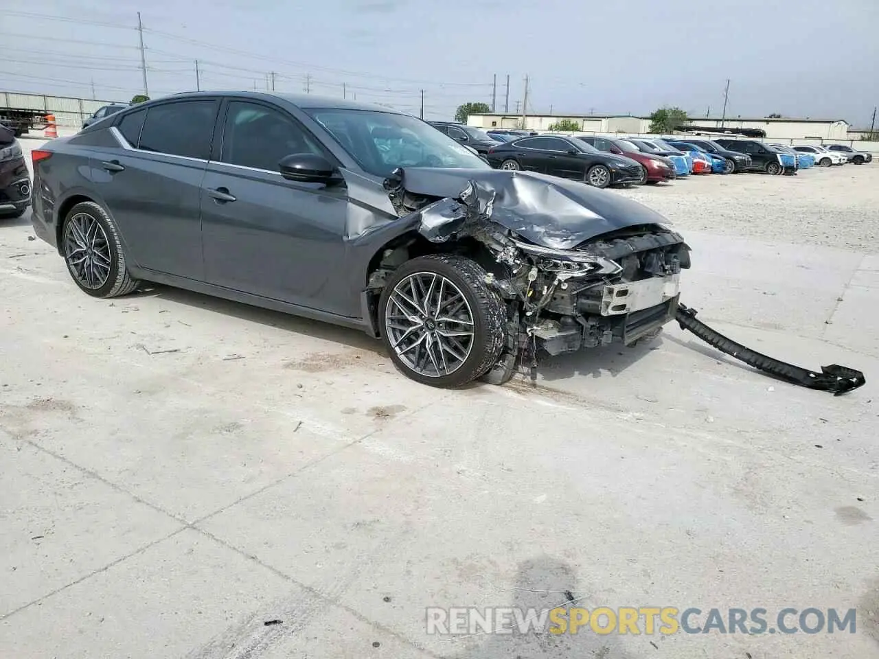 4 fotografías del automóvil dañado 1N4BL4CV3KC256462 NISSAN ALTIMA 2019