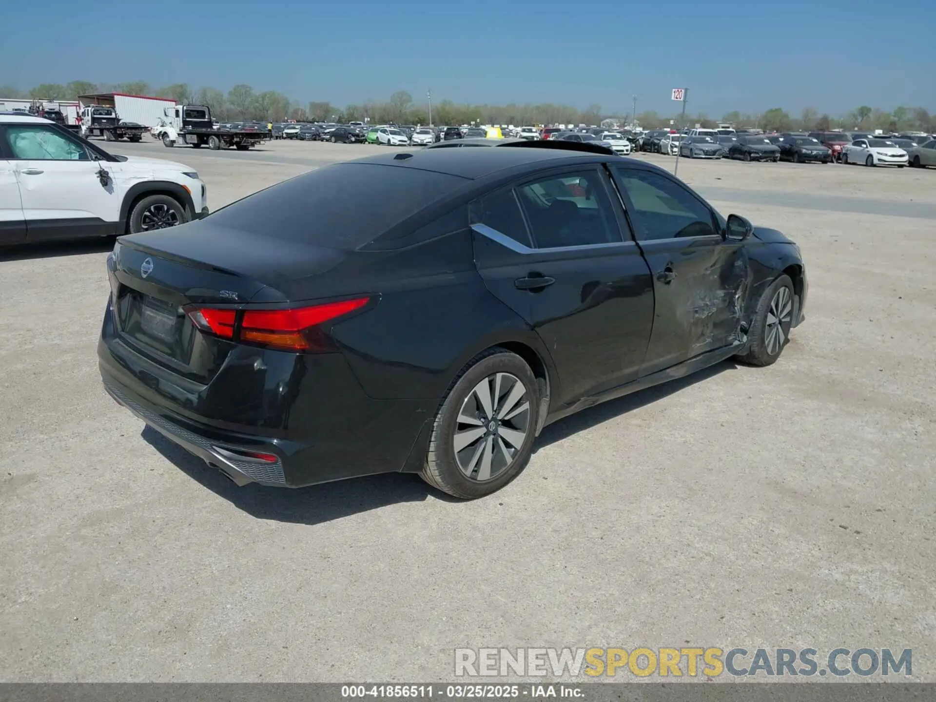 4 fotografías del automóvil dañado 1N4BL4CV3KN308550 NISSAN ALTIMA 2019