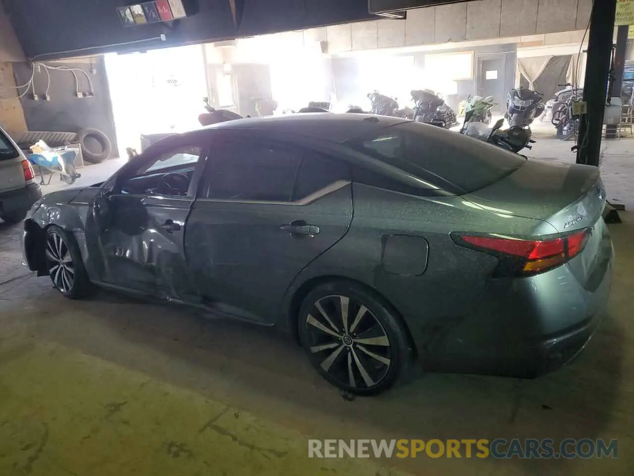 2 fotografías del automóvil dañado 1N4BL4CV4KC139814 NISSAN ALTIMA 2019