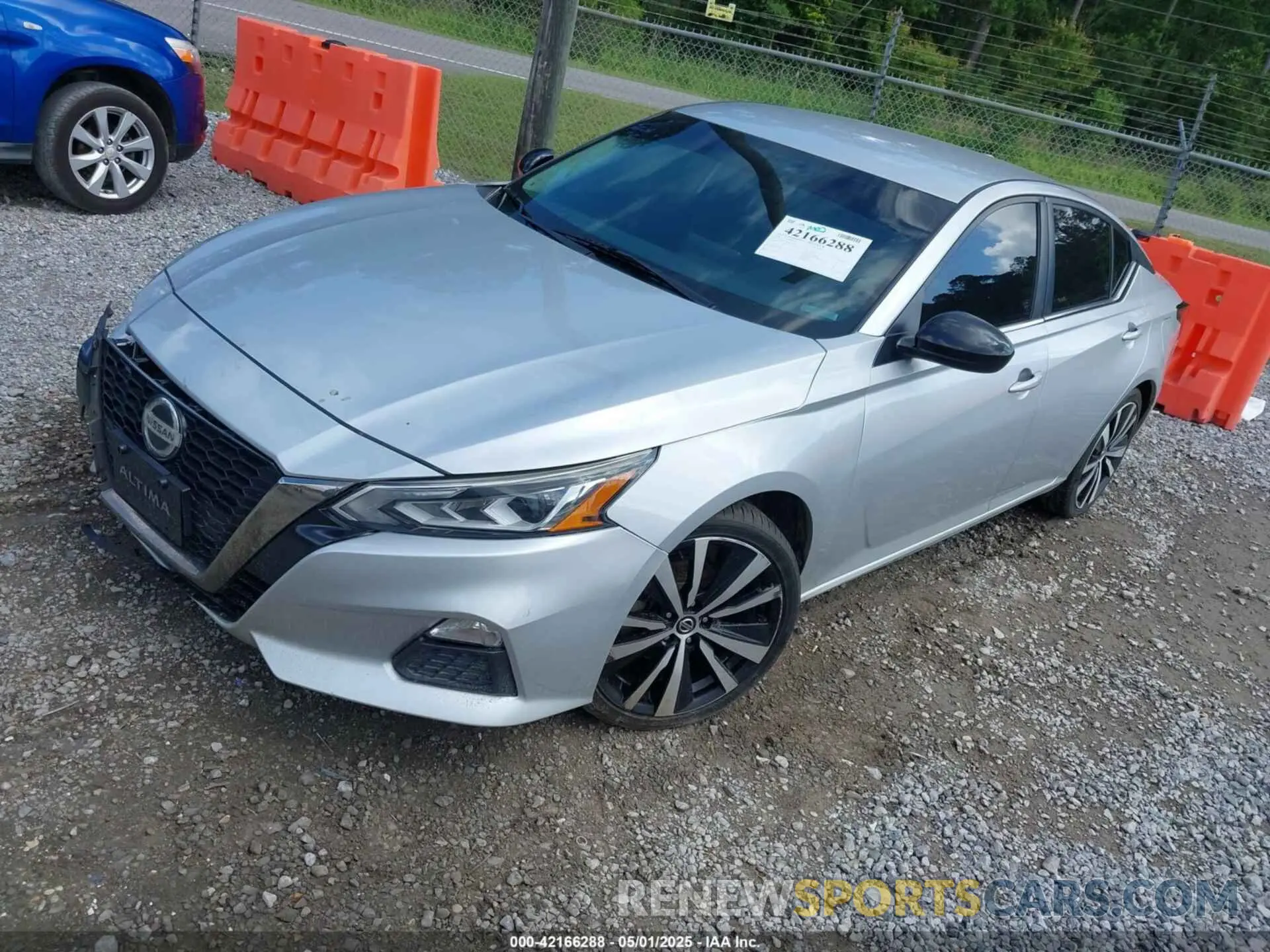 2 fotografías del automóvil dañado 1N4BL4CV4KC157942 NISSAN ALTIMA 2019