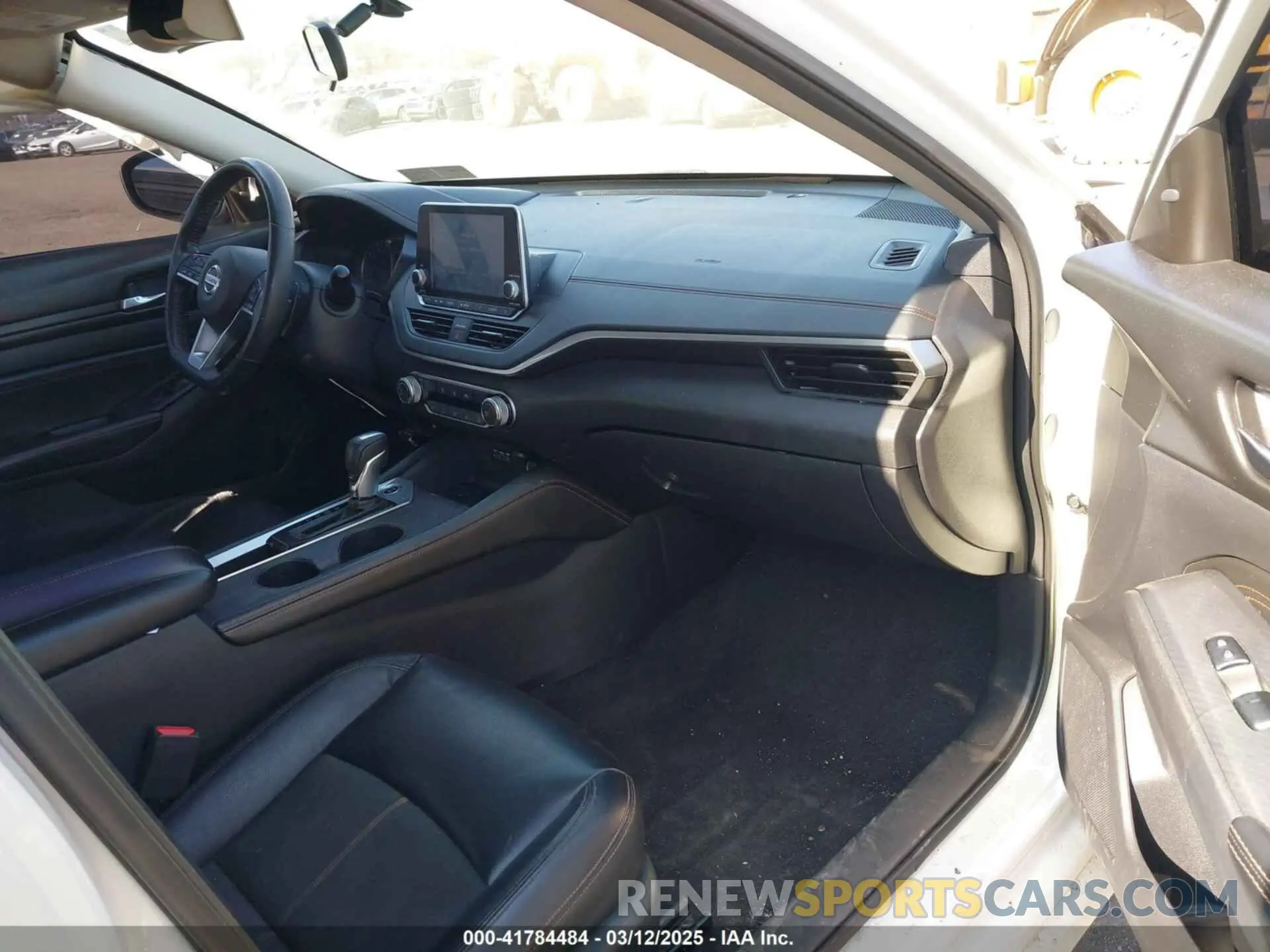5 fotografías del automóvil dañado 1N4BL4CV4KC204791 NISSAN ALTIMA 2019