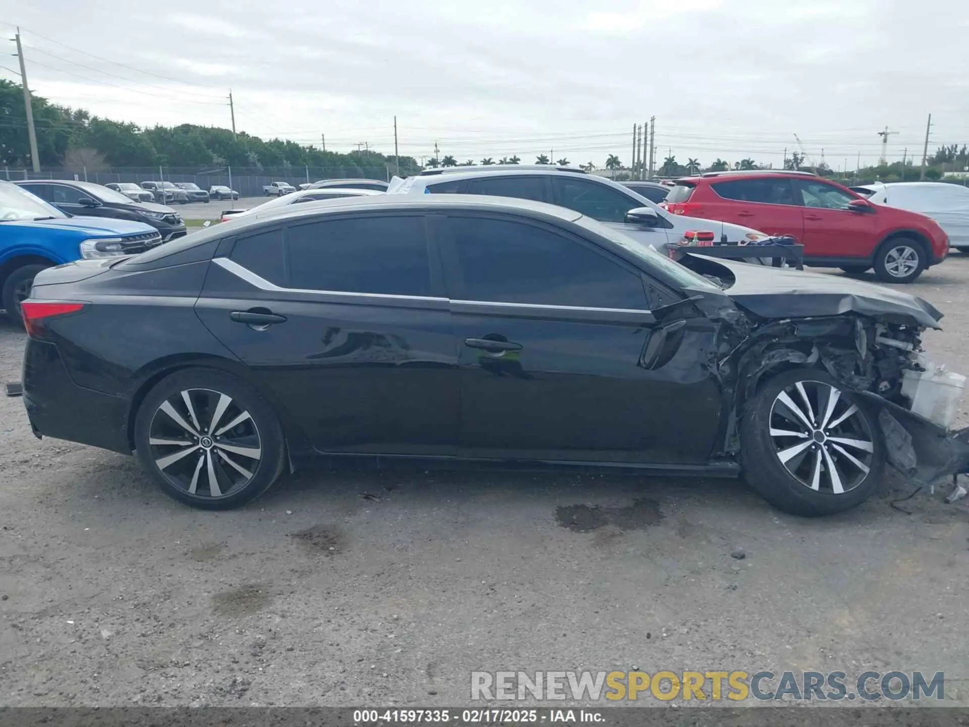 13 fotografías del automóvil dañado 1N4BL4CV5KC147663 NISSAN ALTIMA 2019