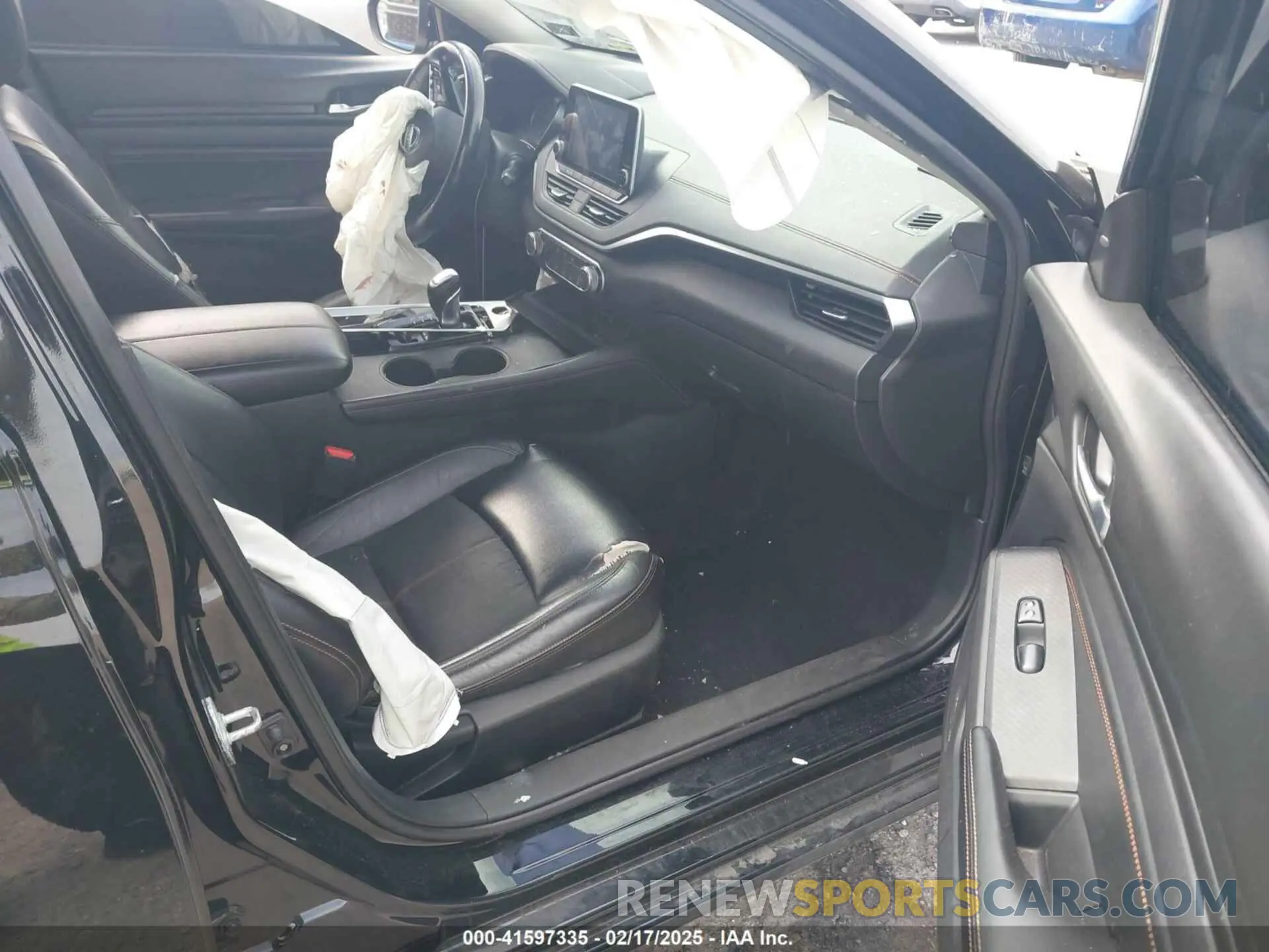 5 fotografías del automóvil dañado 1N4BL4CV5KC147663 NISSAN ALTIMA 2019