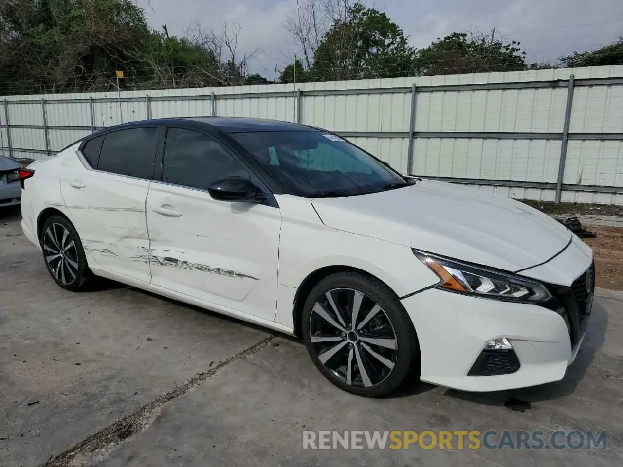 4 fotografías del automóvil dañado 1N4BL4CV5KC153060 NISSAN ALTIMA 2019