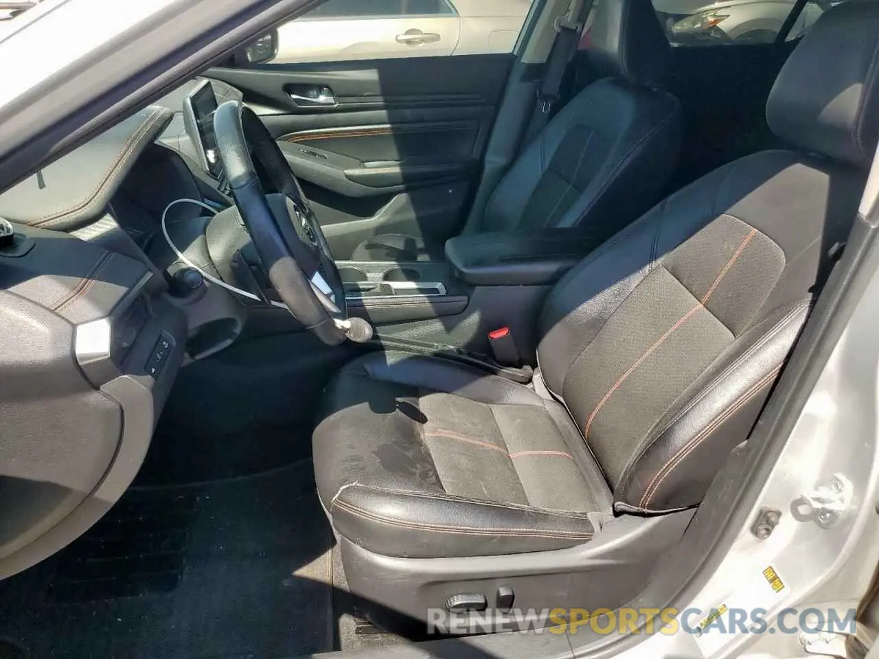 7 fotografías del automóvil dañado 1N4BL4CV5KC159232 NISSAN ALTIMA 2019
