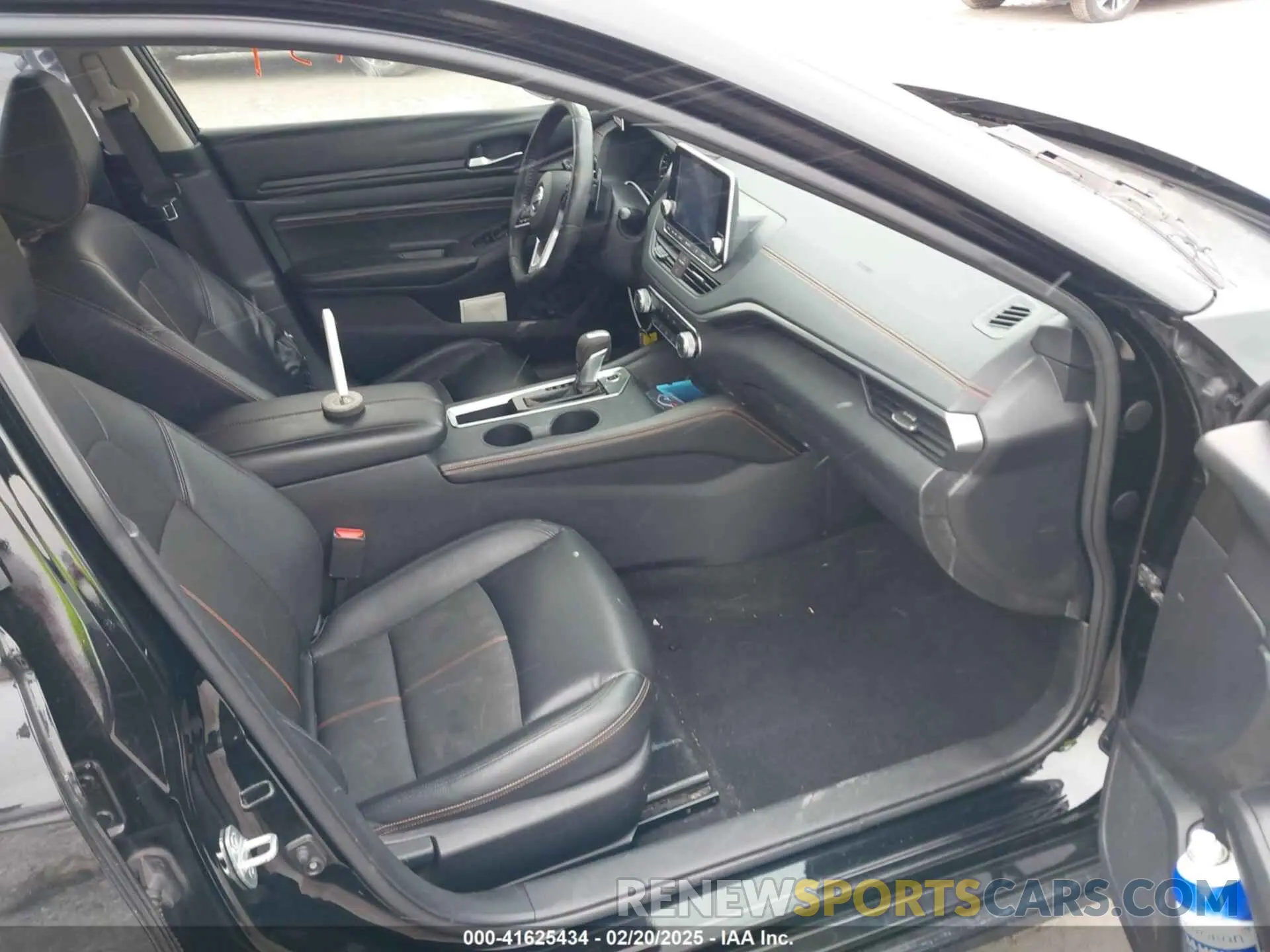 5 fotografías del automóvil dañado 1N4BL4CV5KC192330 NISSAN ALTIMA 2019