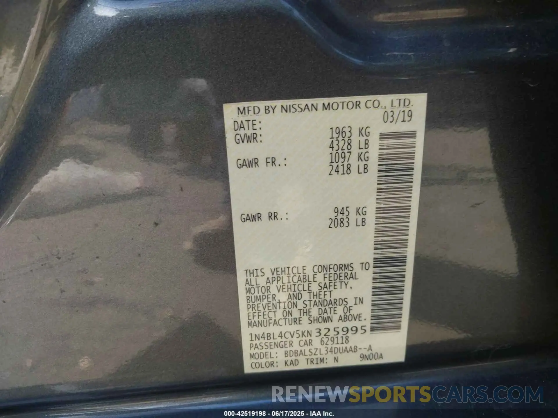 9 fotografías del automóvil dañado 1N4BL4CV5KN325995 NISSAN ALTIMA 2019
