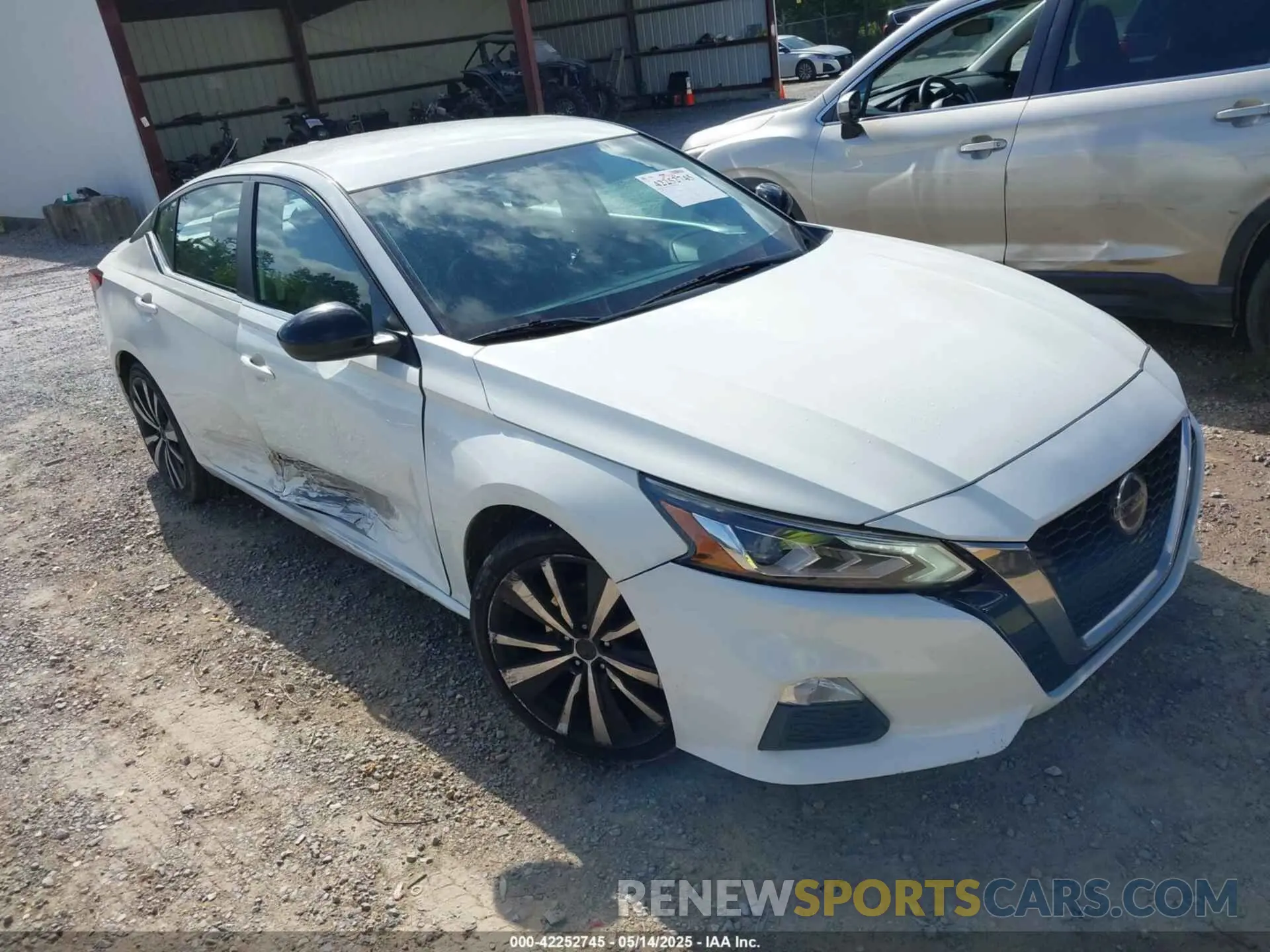1 fotografías del automóvil dañado 1N4BL4CV6KC109181 NISSAN ALTIMA 2019