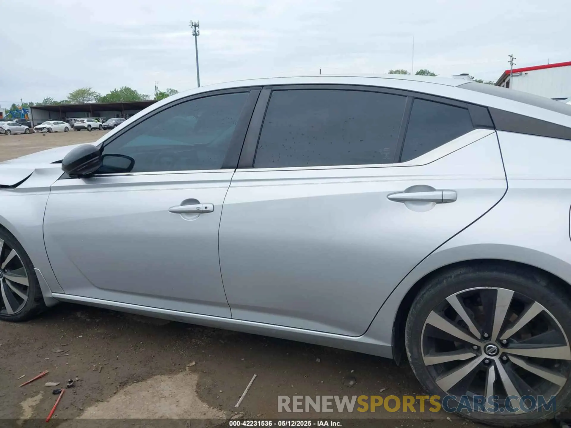15 fotografías del automóvil dañado 1N4BL4CV6KC135103 NISSAN ALTIMA 2019