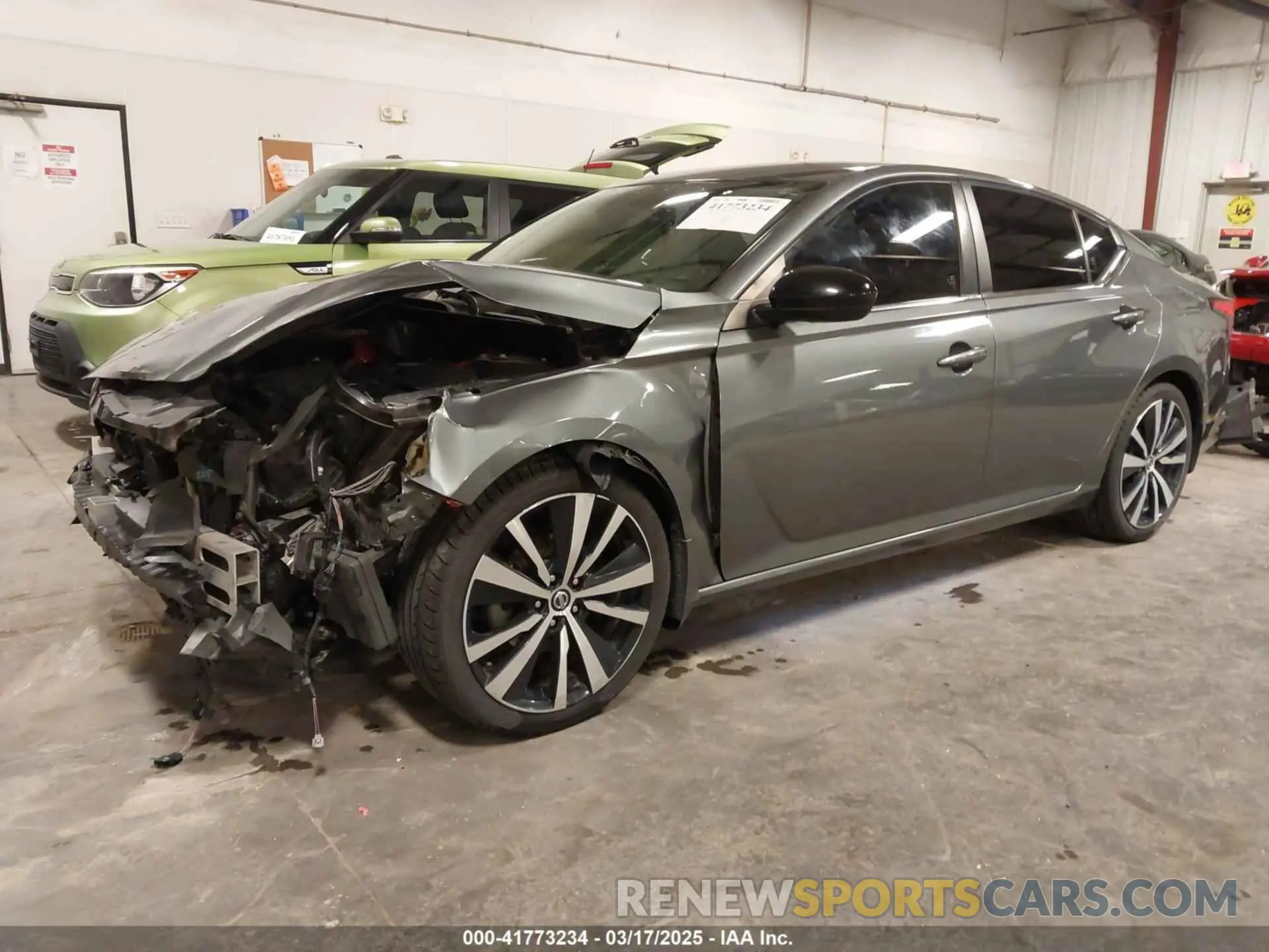 2 fotografías del automóvil dañado 1N4BL4CV6KC186522 NISSAN ALTIMA 2019