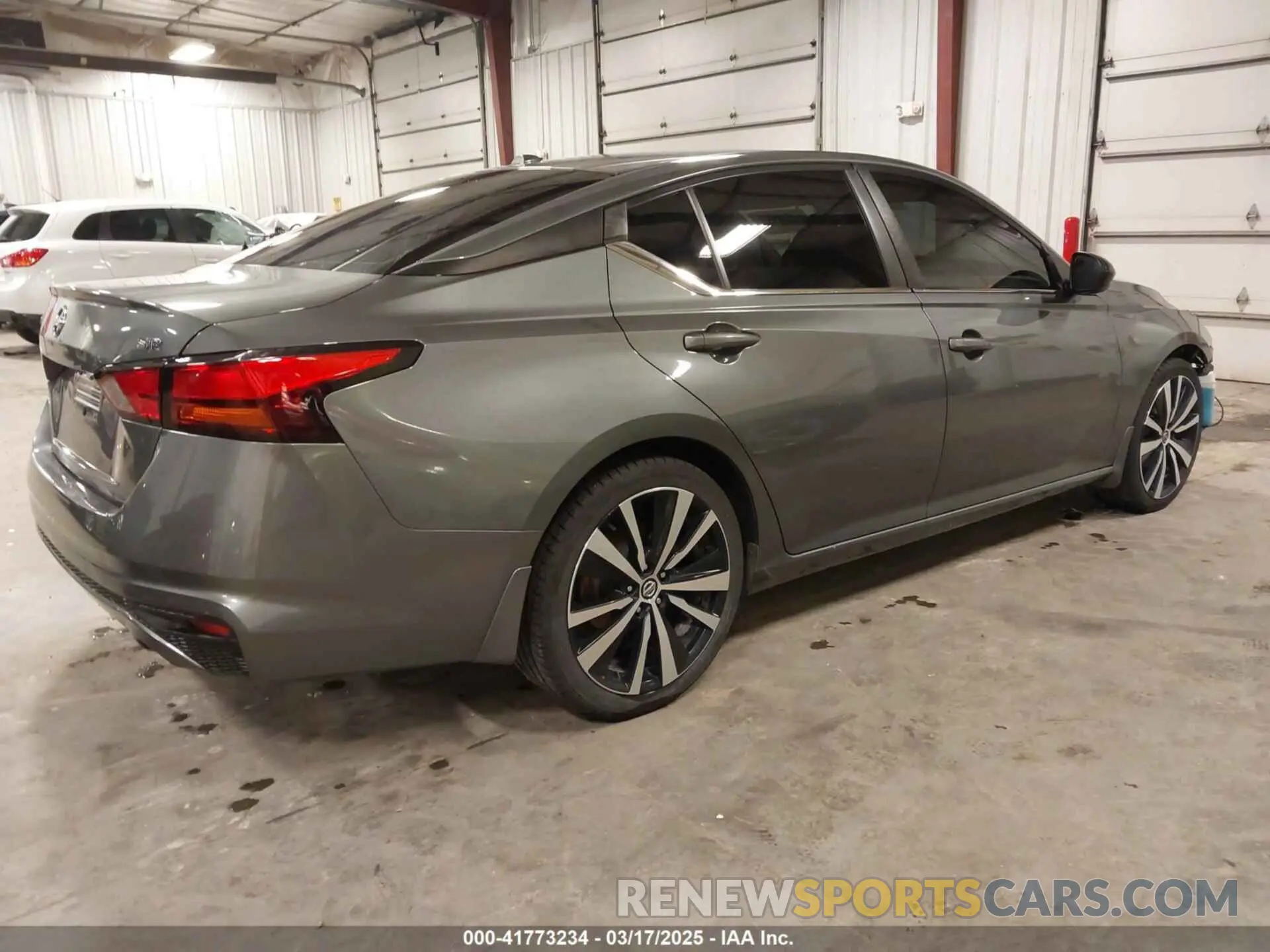 4 fotografías del automóvil dañado 1N4BL4CV6KC186522 NISSAN ALTIMA 2019