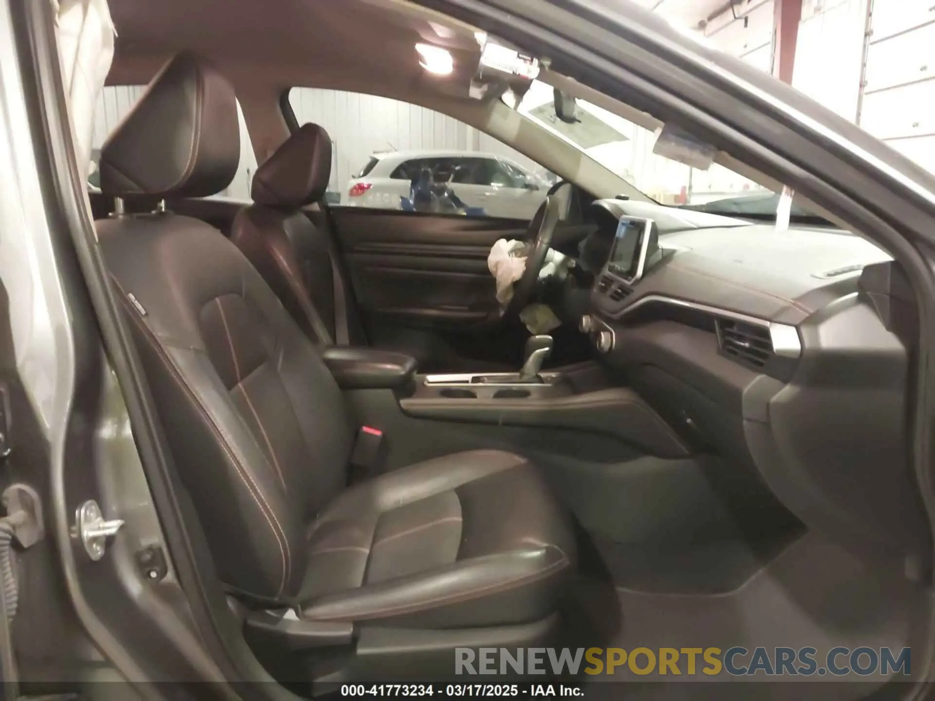 5 fotografías del automóvil dañado 1N4BL4CV6KC186522 NISSAN ALTIMA 2019