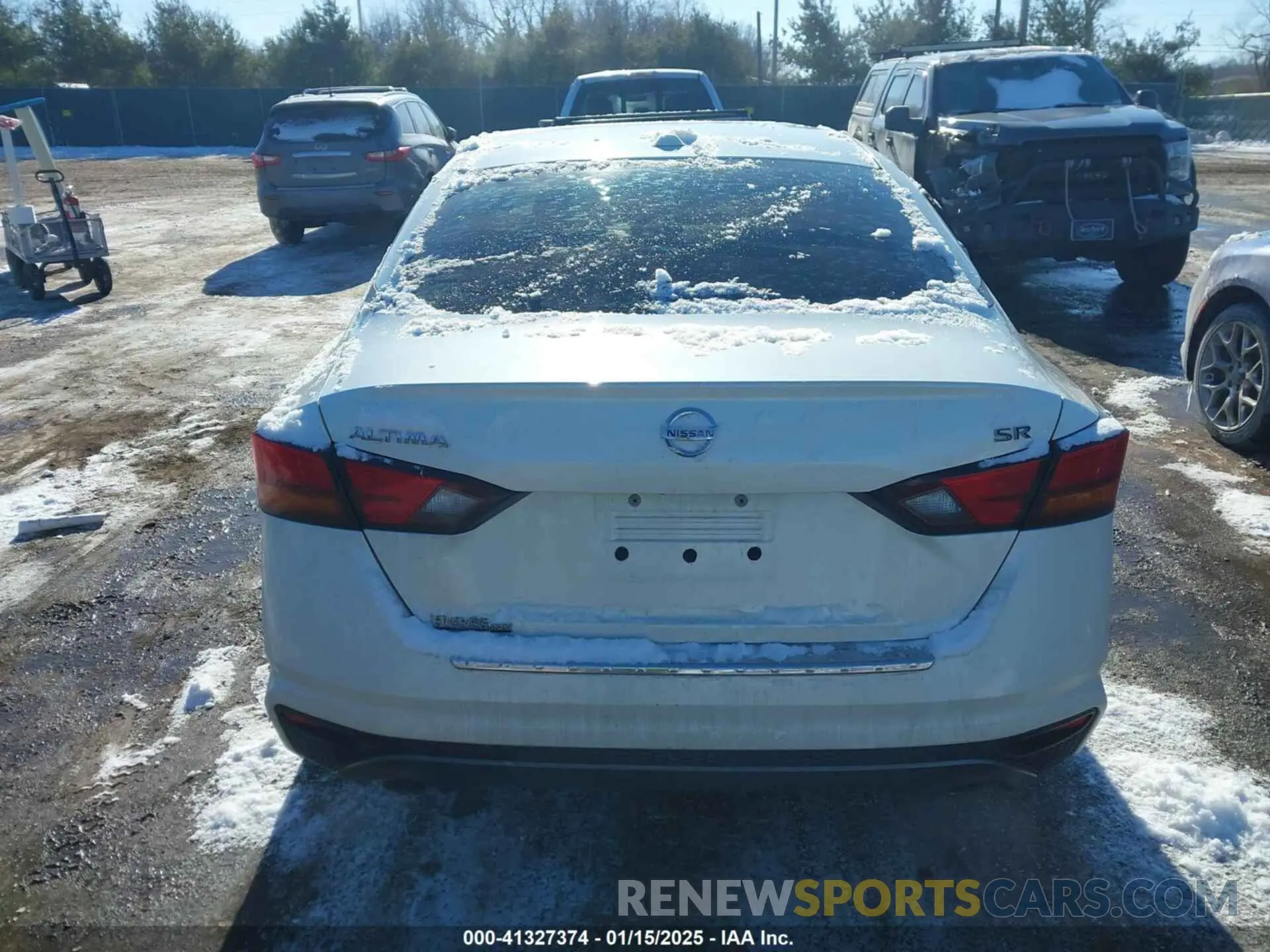 17 fotografías del automóvil dañado 1N4BL4CV6KC191834 NISSAN ALTIMA 2019