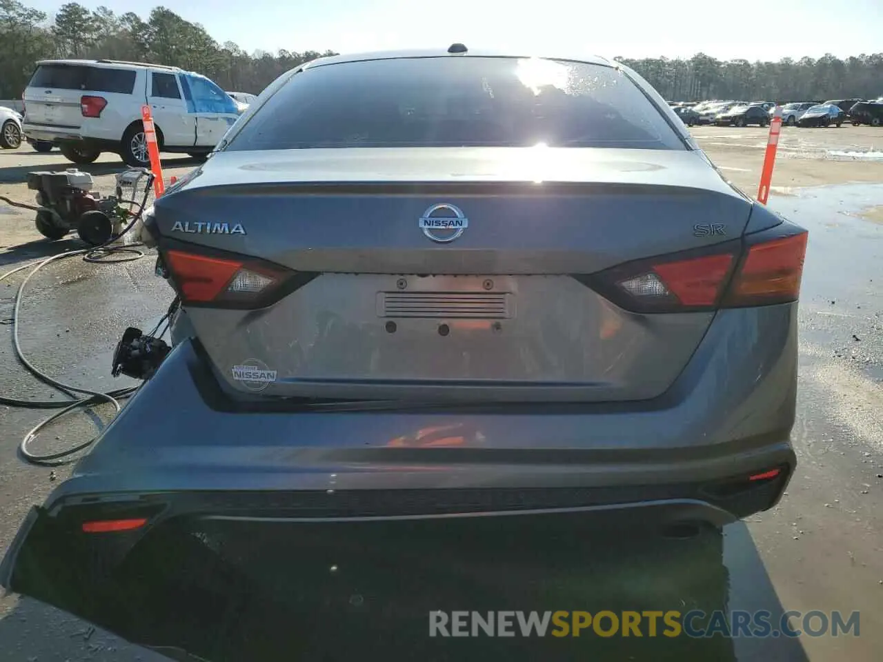 6 fotografías del automóvil dañado 1N4BL4CV6KC194250 NISSAN ALTIMA 2019