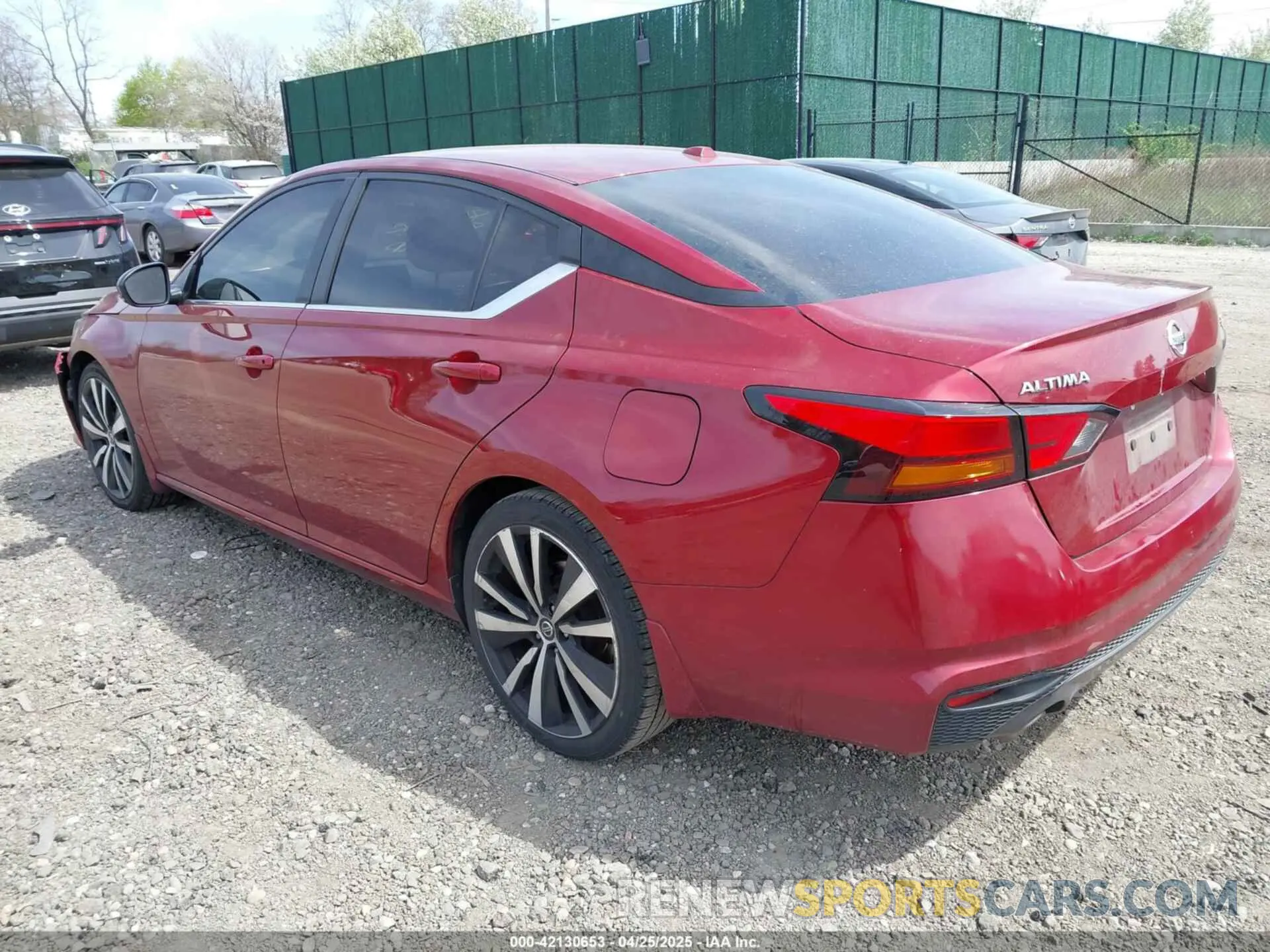 3 fotografías del automóvil dañado 1N4BL4CV6KN319798 NISSAN ALTIMA 2019