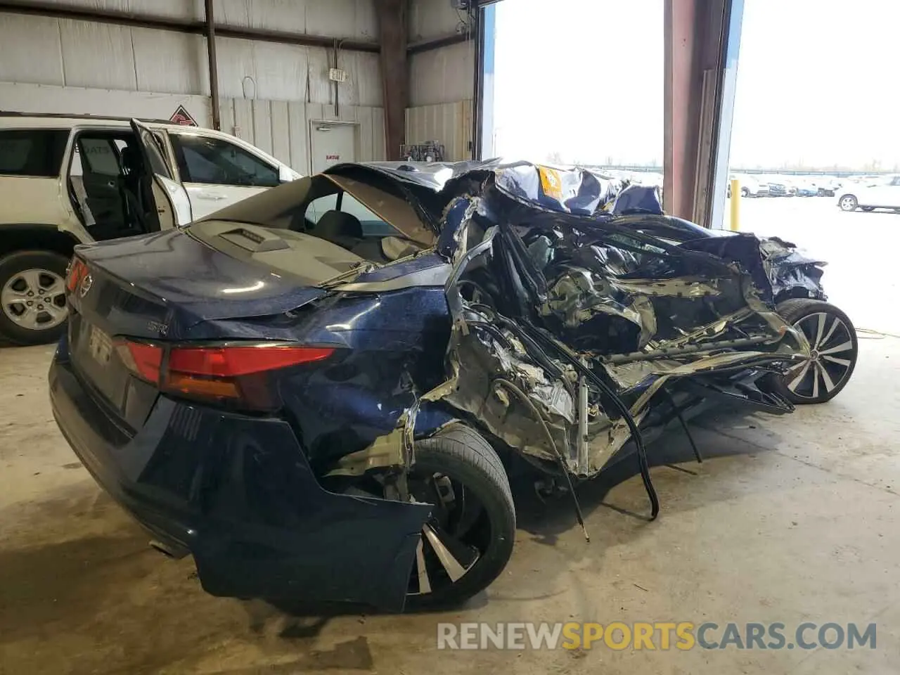 3 fotografías del automóvil dañado 1N4BL4CV7KC134509 NISSAN ALTIMA 2019