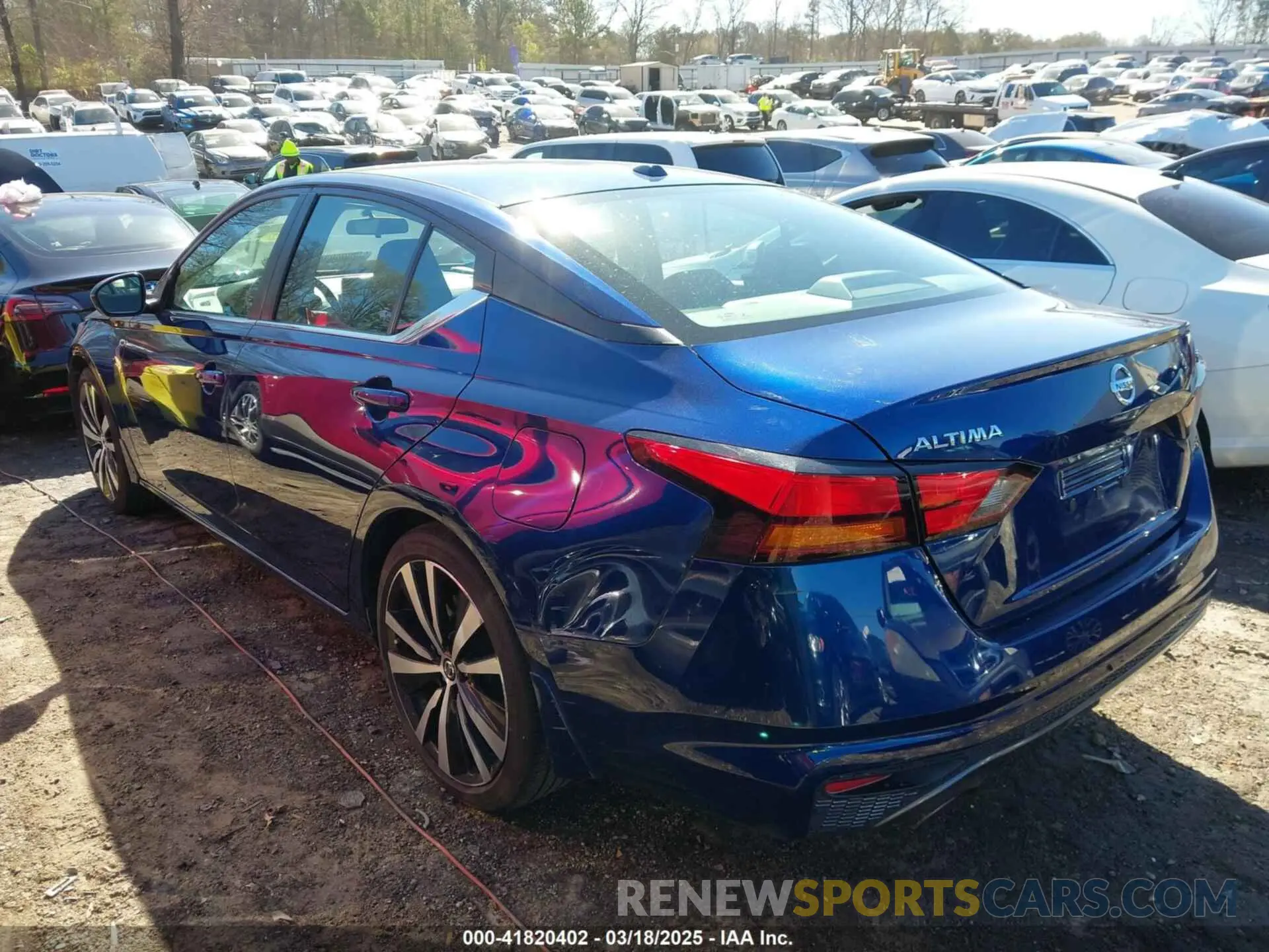 3 fotografías del automóvil dañado 1N4BL4CV8KC136530 NISSAN ALTIMA 2019