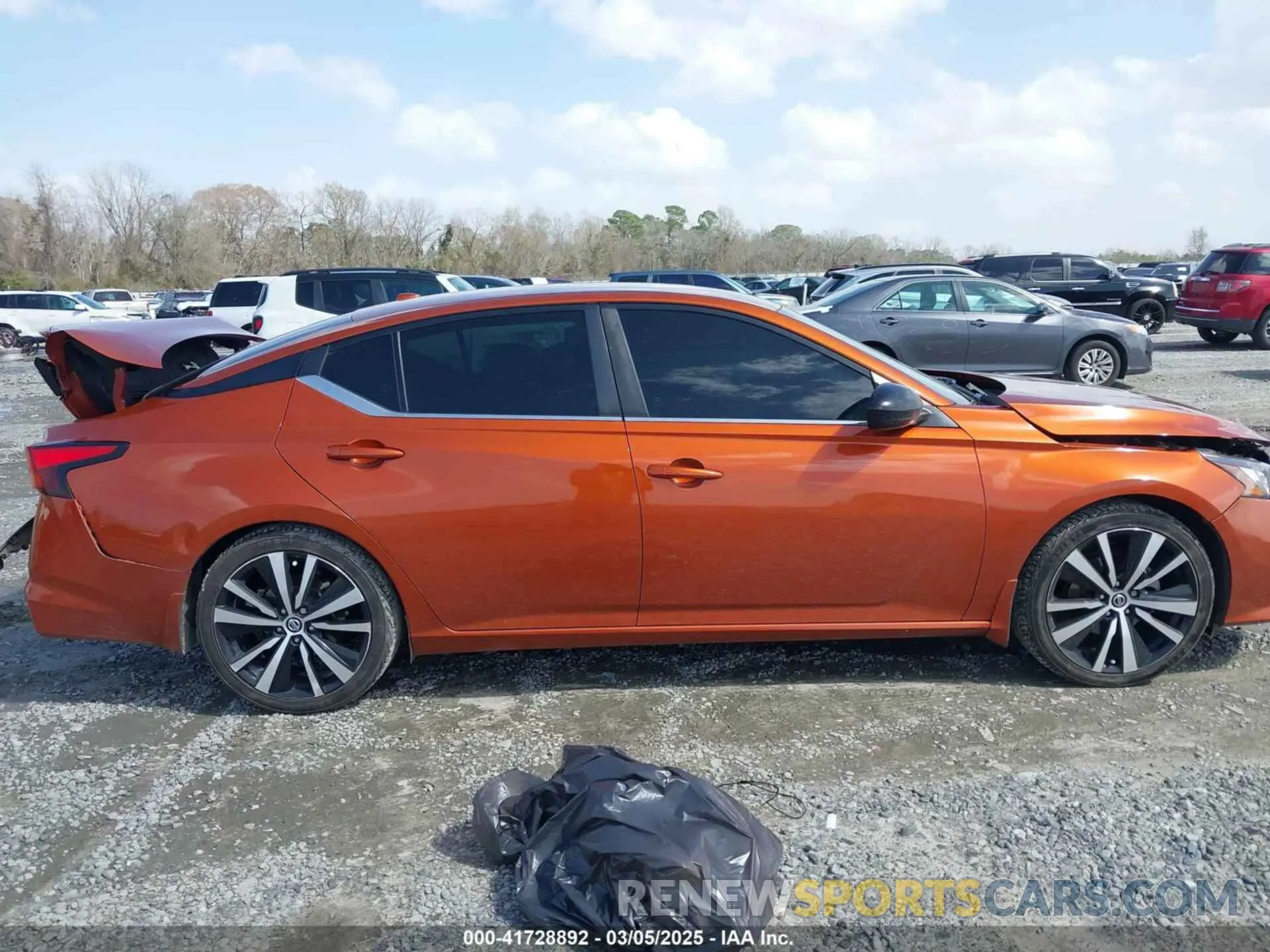 13 fotografías del automóvil dañado 1N4BL4CV8KC201828 NISSAN ALTIMA 2019