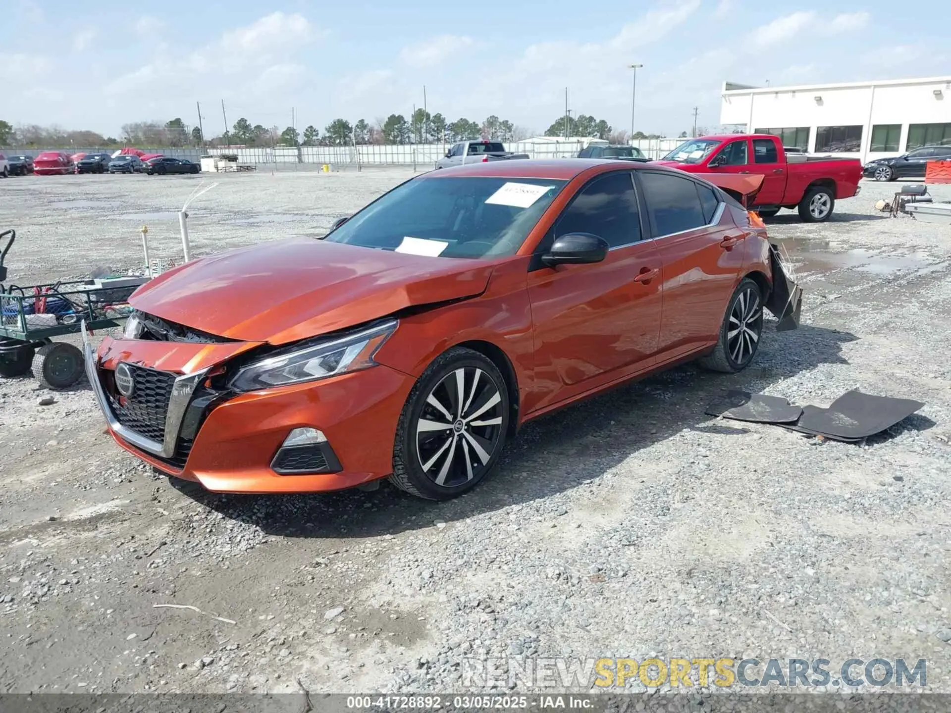 2 fotografías del automóvil dañado 1N4BL4CV8KC201828 NISSAN ALTIMA 2019