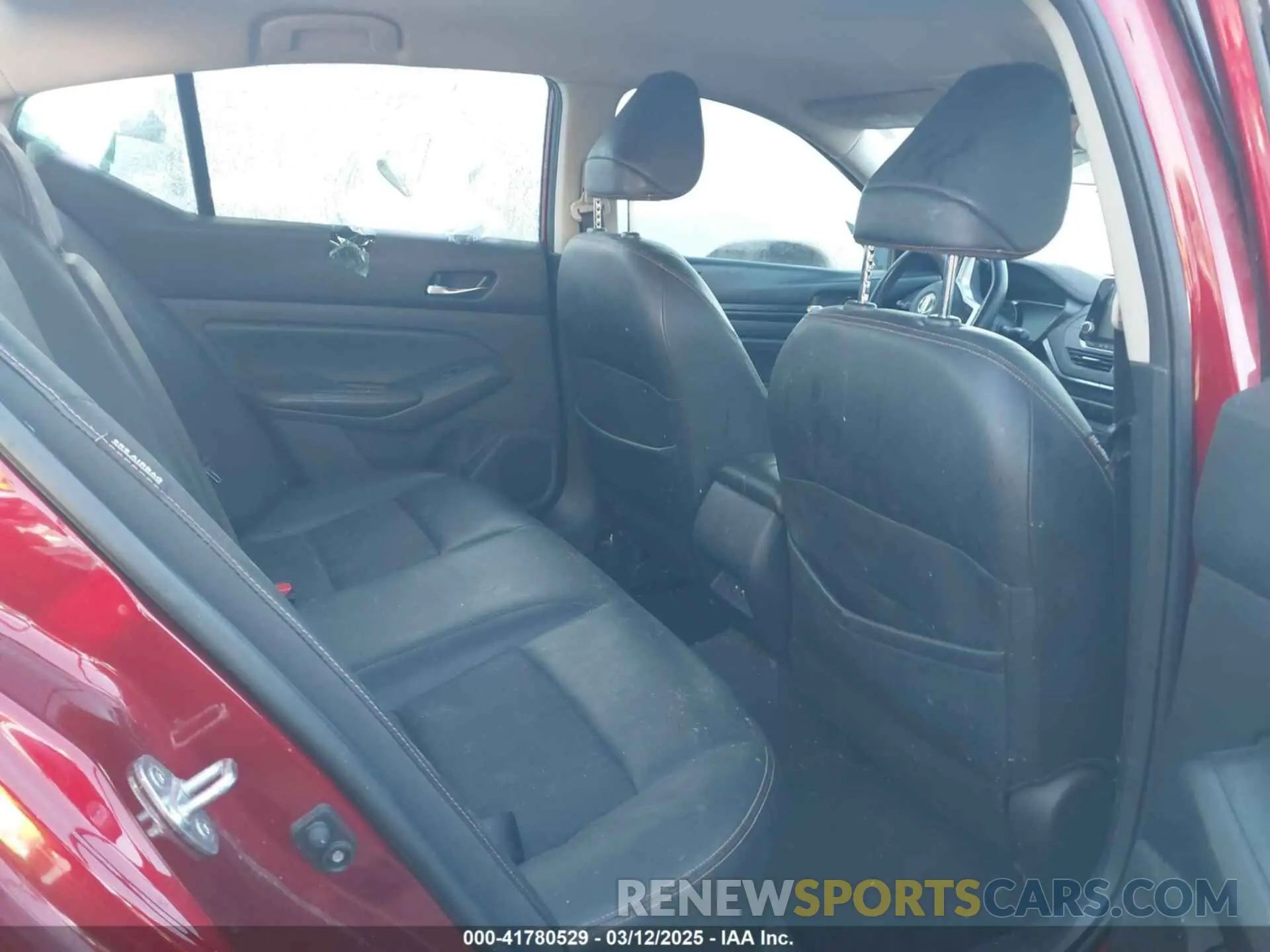 8 fotografías del automóvil dañado 1N4BL4CV8KC203692 NISSAN ALTIMA 2019