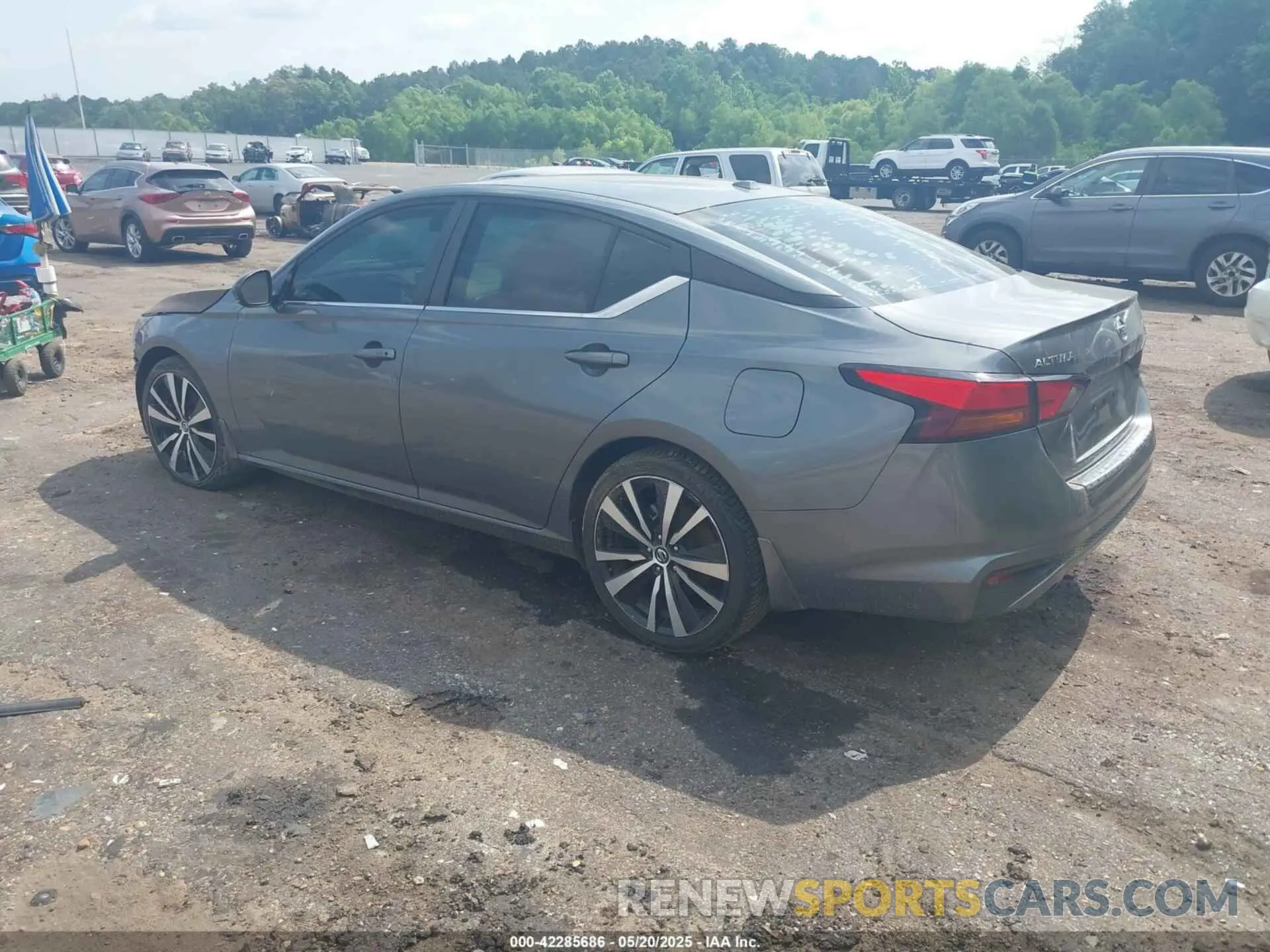 3 fotografías del automóvil dañado 1N4BL4CV8KC220878 NISSAN ALTIMA 2019