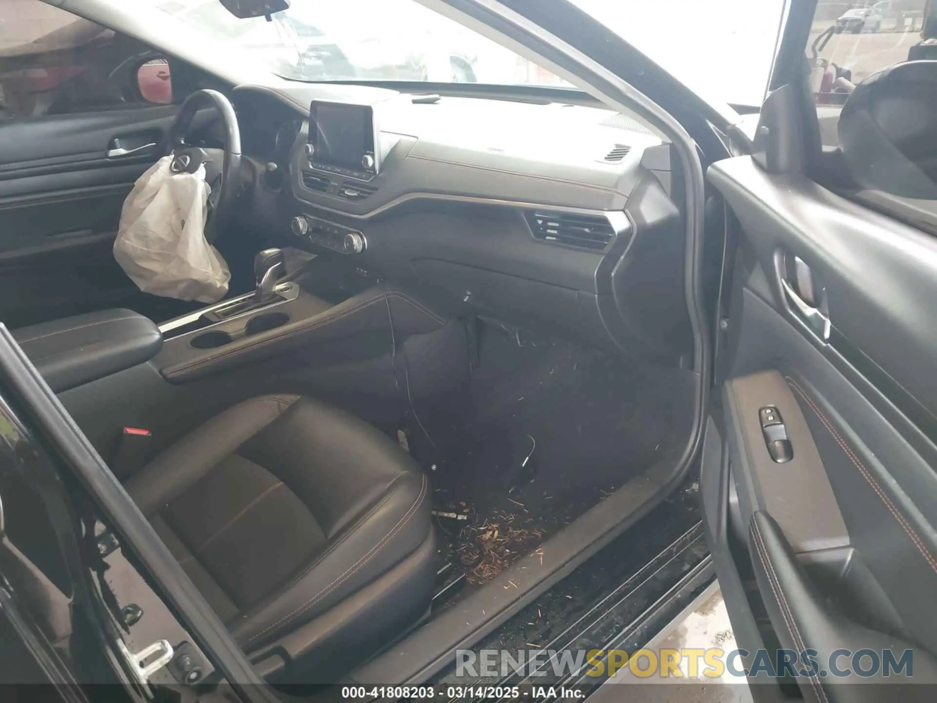 5 fotografías del automóvil dañado 1N4BL4CV8KC245537 NISSAN ALTIMA 2019