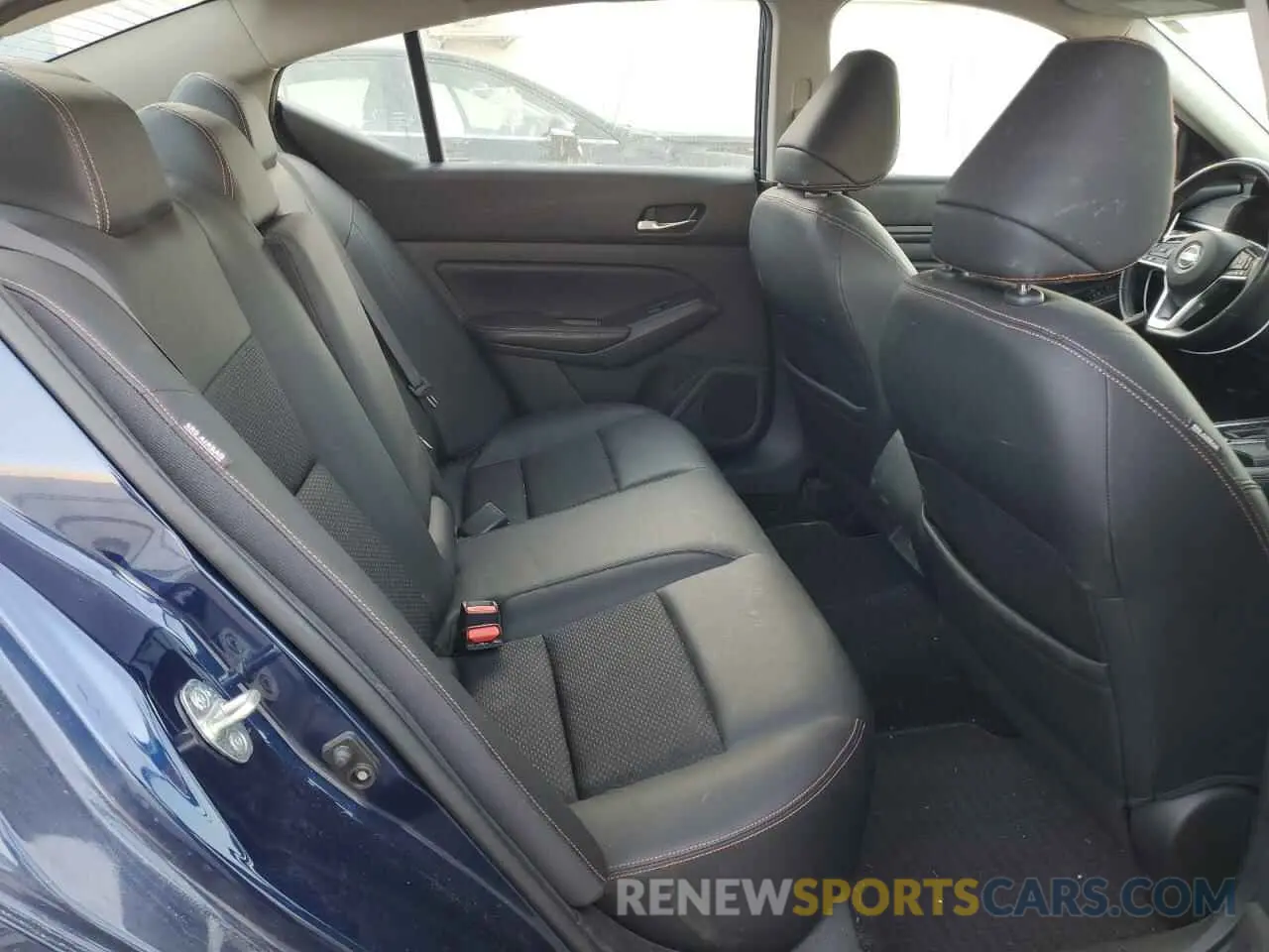 10 fotografías del automóvil dañado 1N4BL4CV9KC120644 NISSAN ALTIMA 2019
