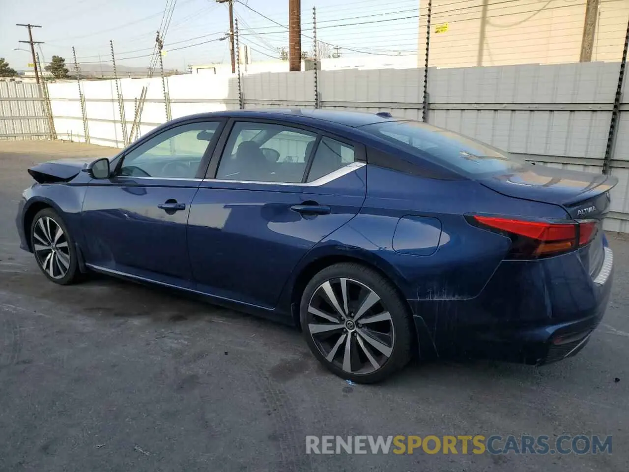 2 fotografías del automóvil dañado 1N4BL4CV9KC120644 NISSAN ALTIMA 2019