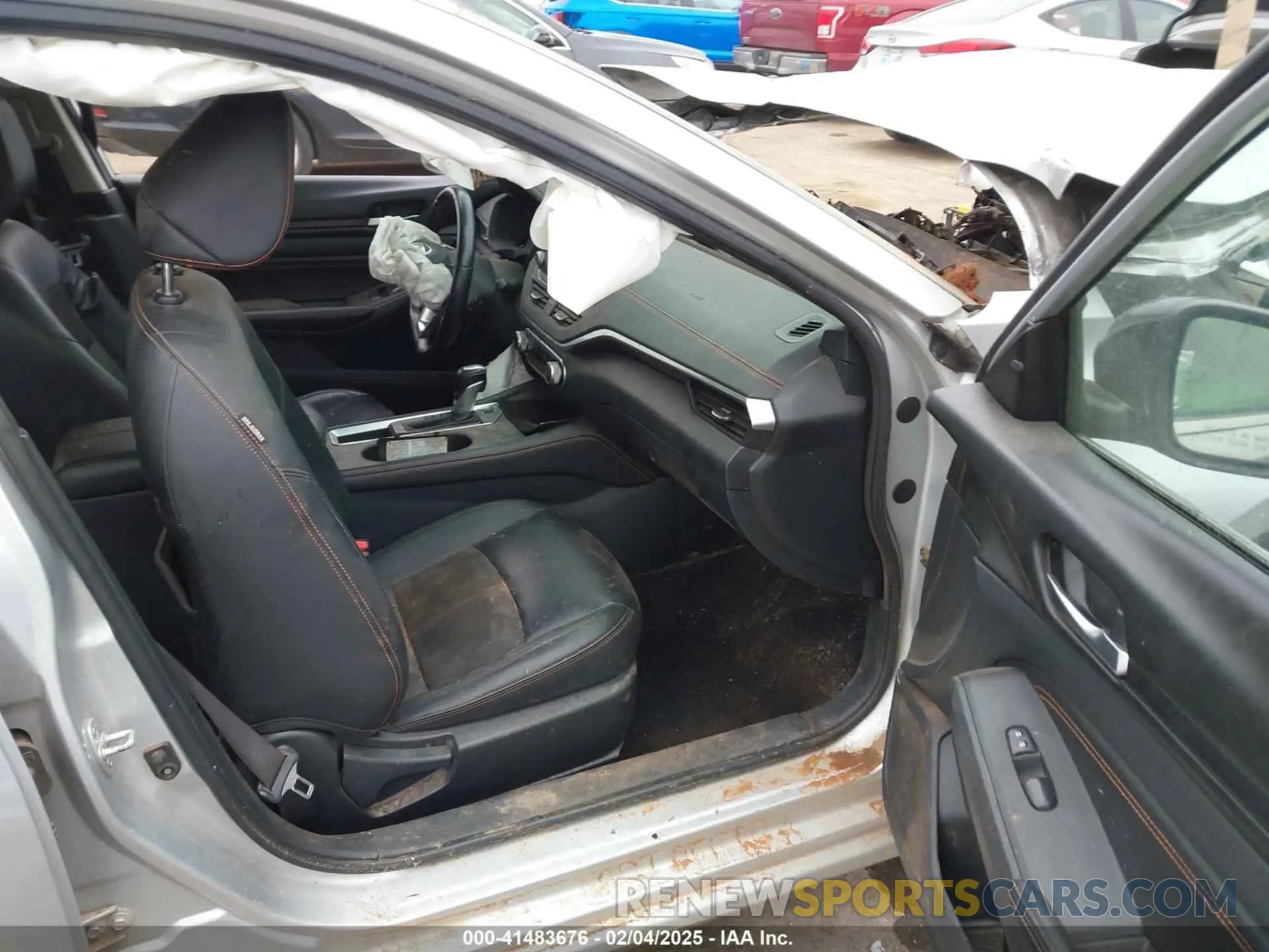 5 fotografías del automóvil dañado 1N4BL4CV9KC146676 NISSAN ALTIMA 2019
