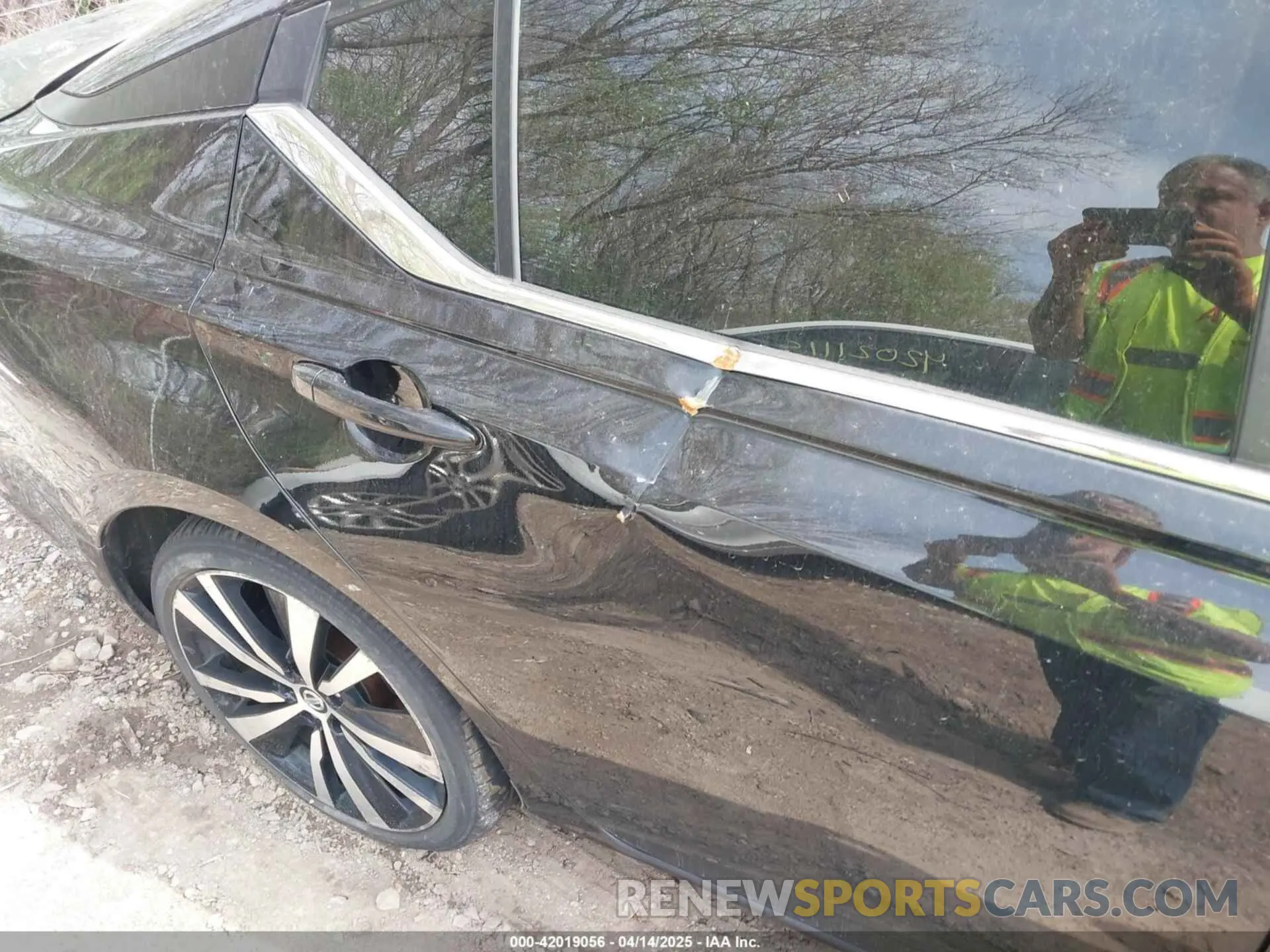 18 fotografías del automóvil dañado 1N4BL4CV9KC259978 NISSAN ALTIMA 2019