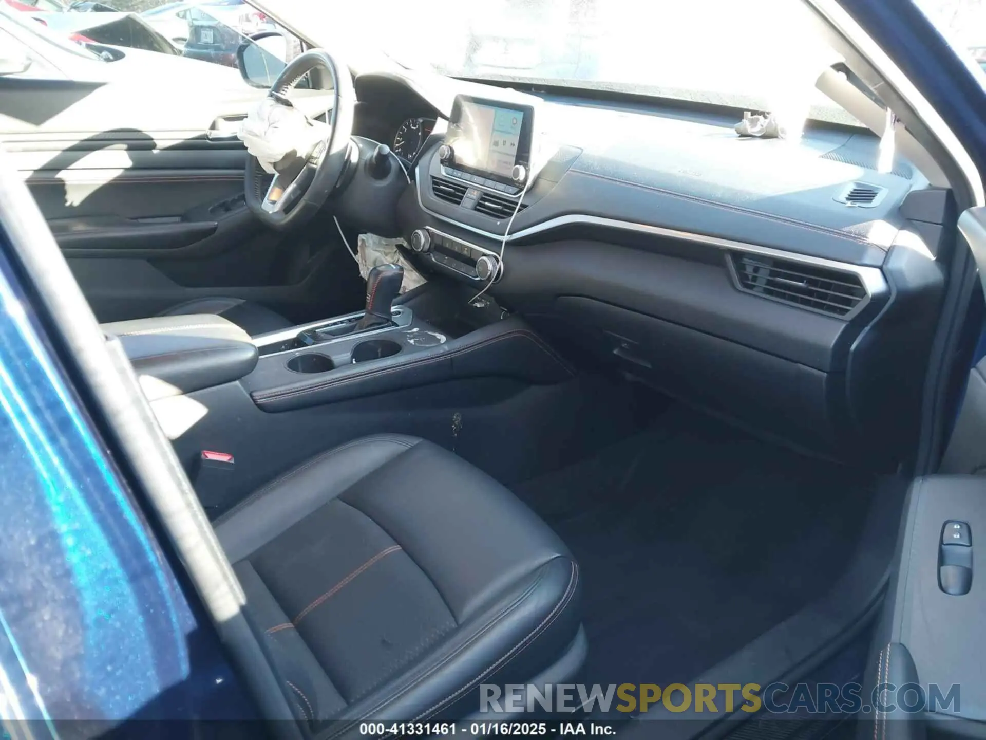 5 fotografías del automóvil dañado 1N4BL4CVXKC103397 NISSAN ALTIMA 2019