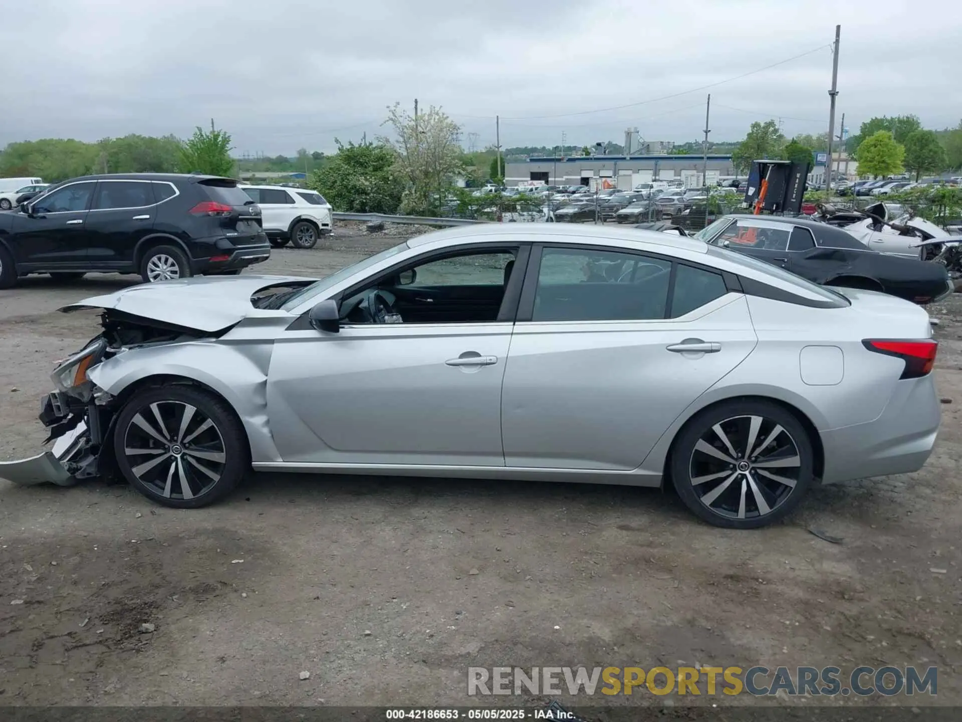 13 fotografías del automóvil dañado 1N4BL4CVXKC125920 NISSAN ALTIMA 2019