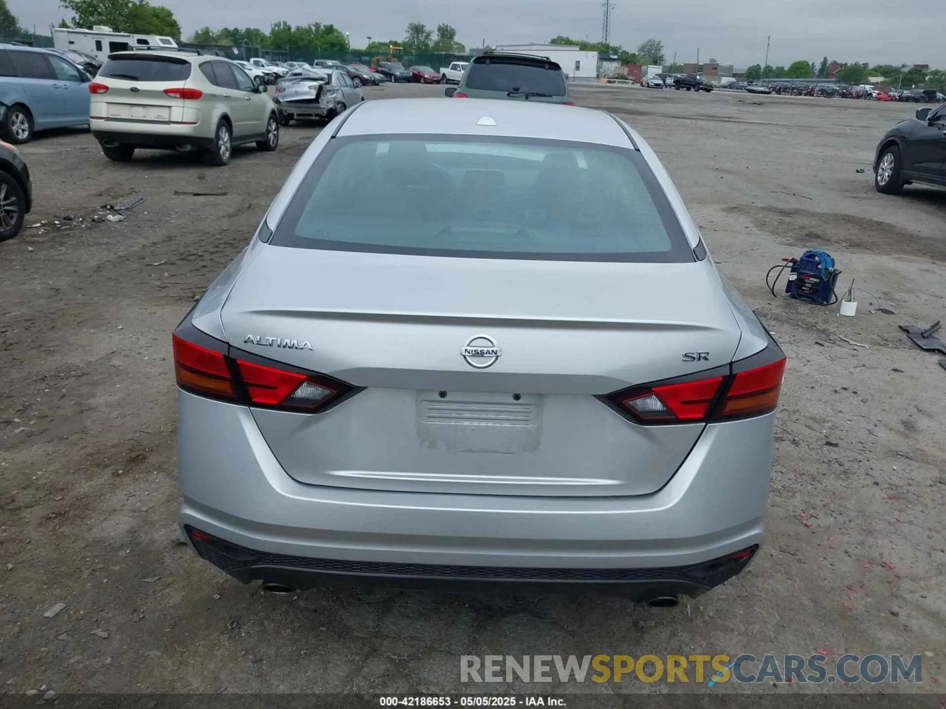 15 fotografías del automóvil dañado 1N4BL4CVXKC125920 NISSAN ALTIMA 2019