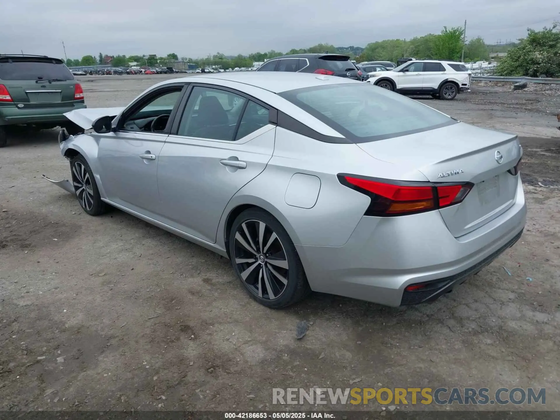 3 fotografías del automóvil dañado 1N4BL4CVXKC125920 NISSAN ALTIMA 2019